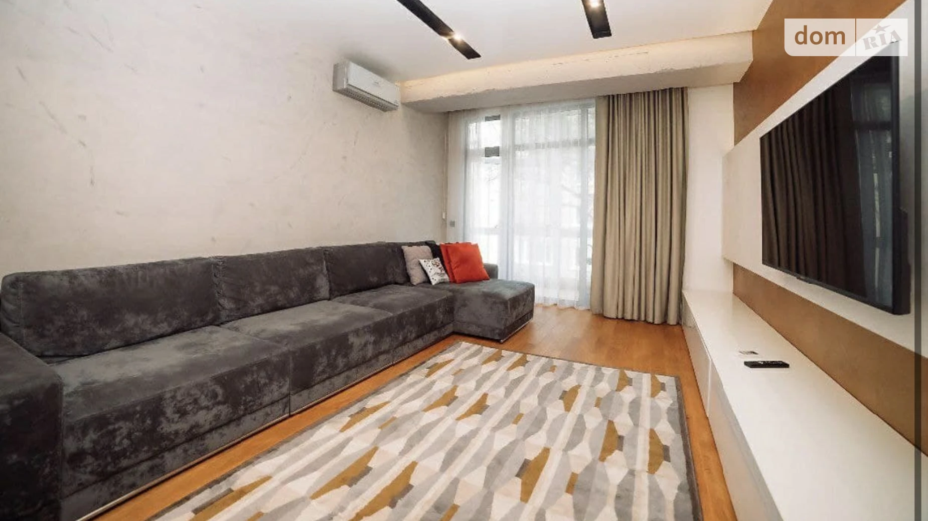 Сдается в аренду 3-комнатная квартира 91 кв. м в Ивано-Франковске, ул. Гетьмана Ивана Мазепы - фото 3