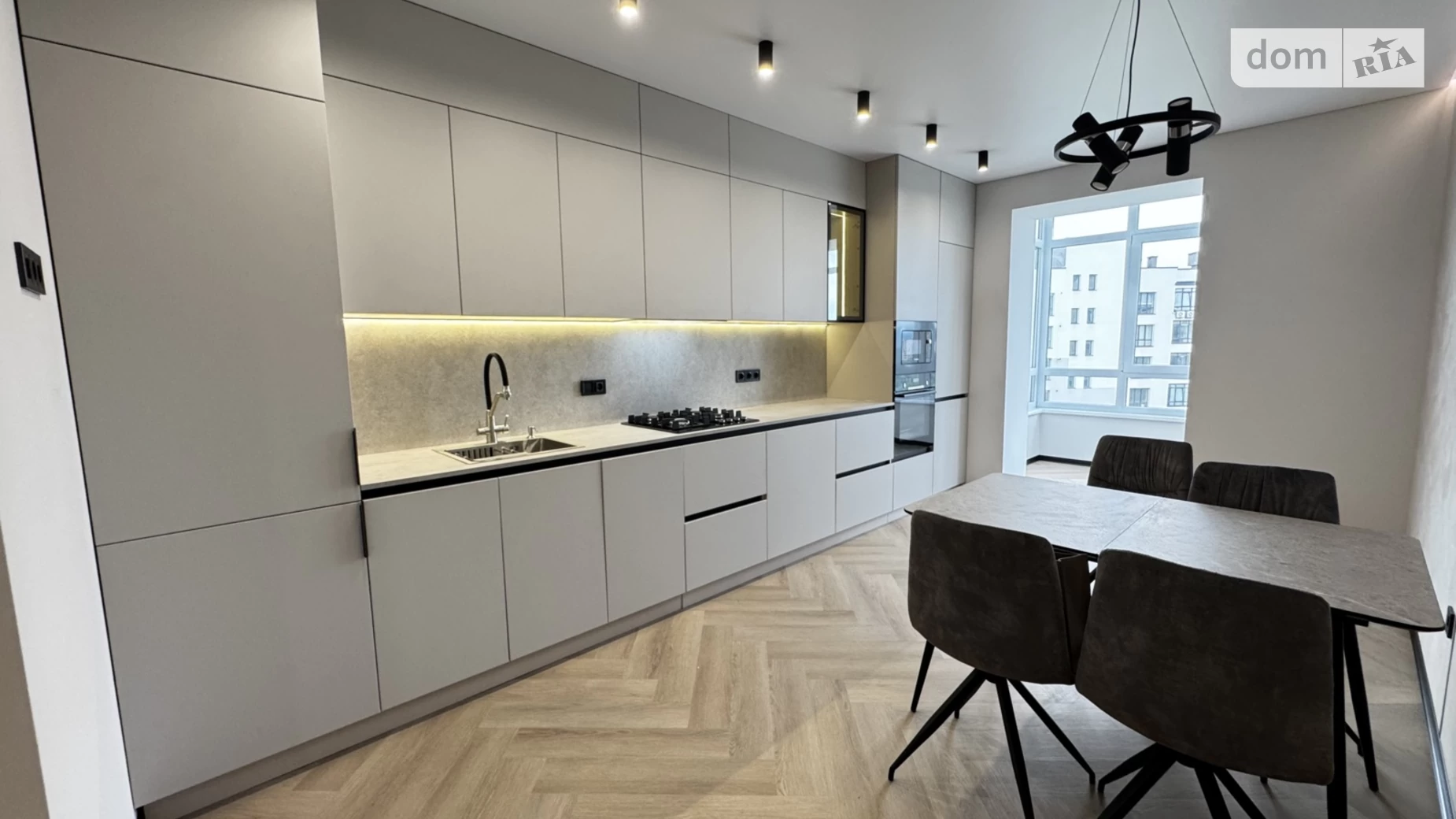 Продается 2-комнатная квартира 71 кв. м в Криховцах, ул. Приозерная - фото 3