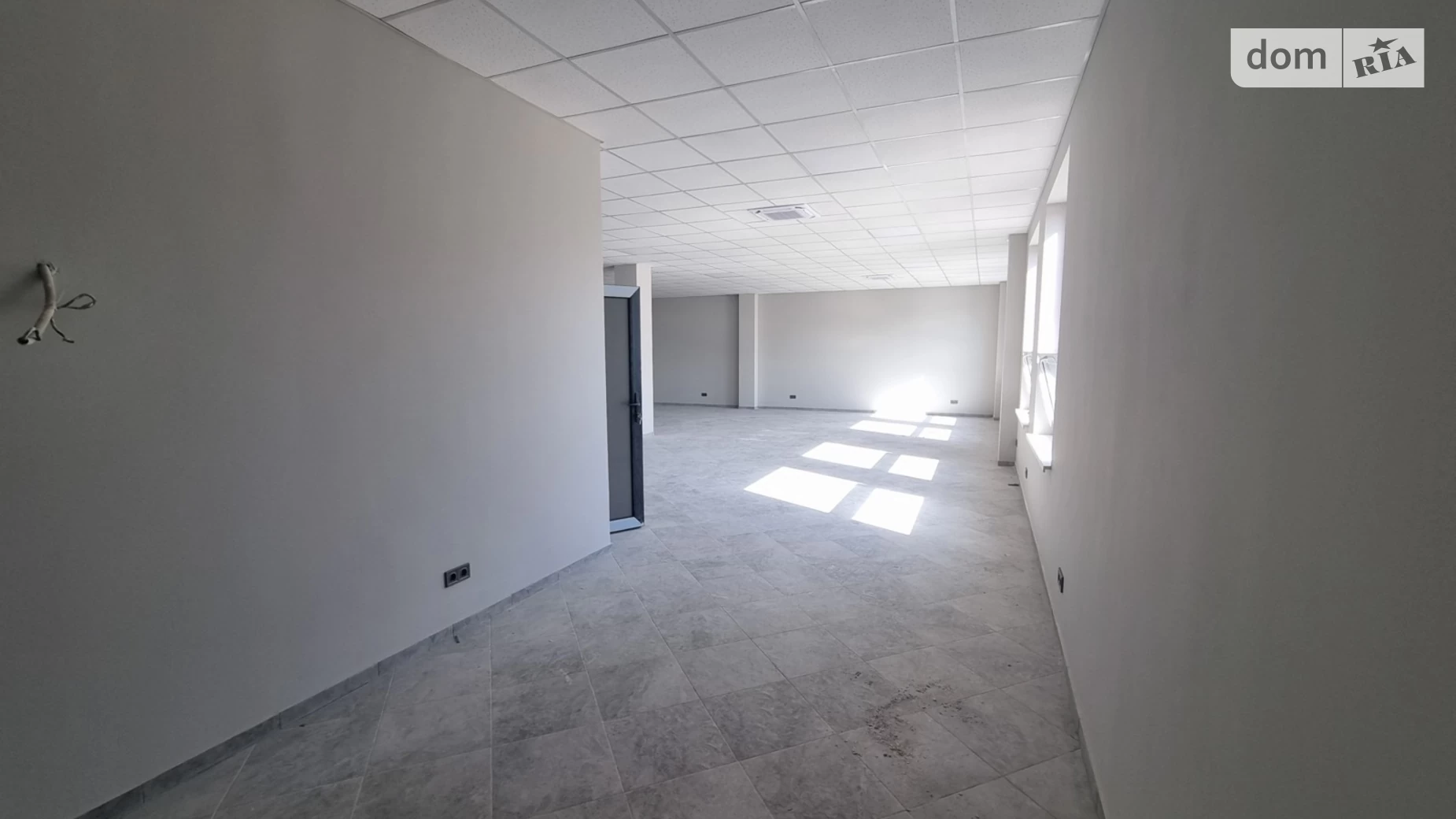 Здається в оренду офіс 241 кв. м в бізнес-центрі, цена: 2651 $ - фото 2