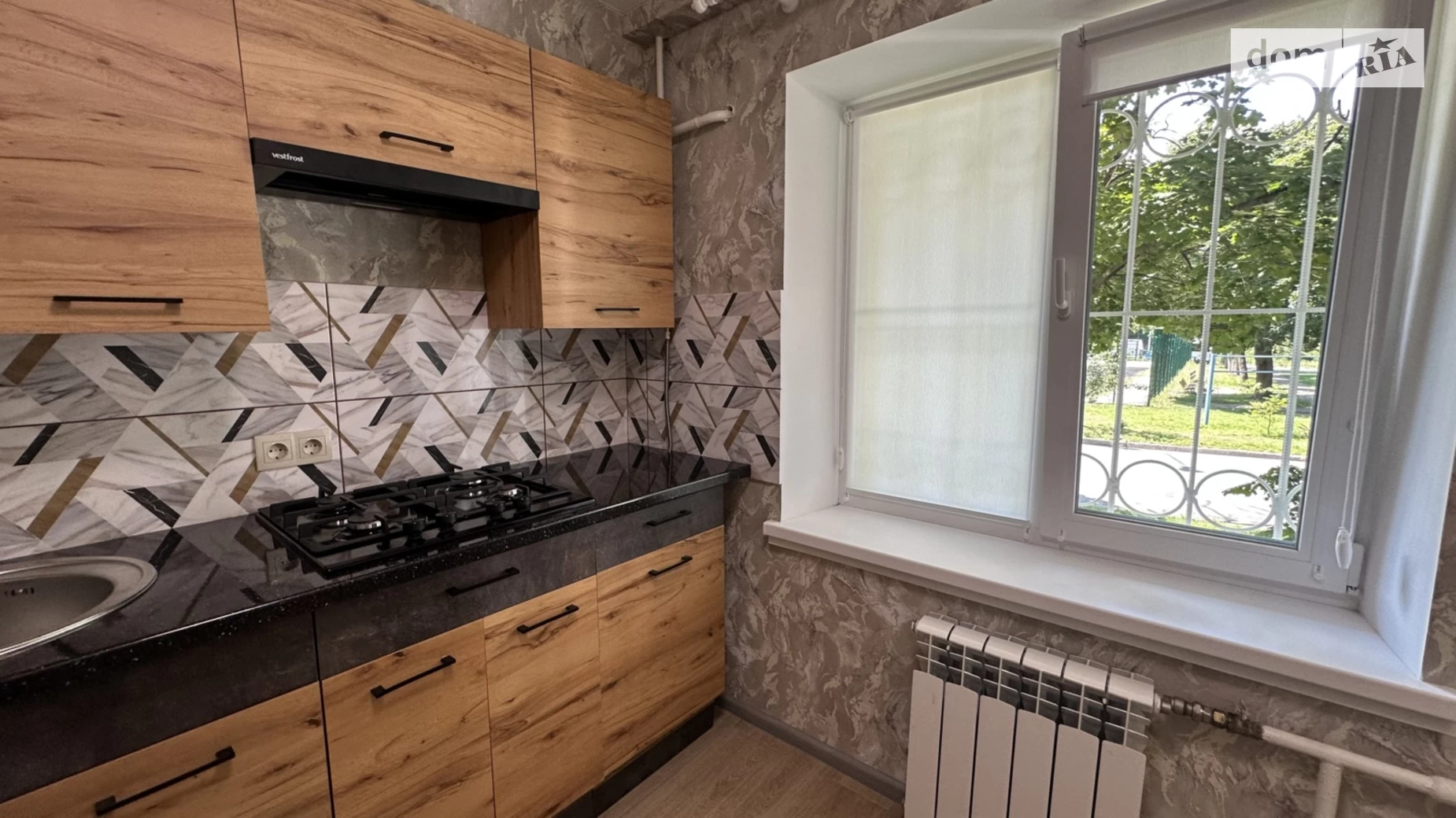 Продается 1-комнатная квартира 29.6 кв. м в Киеве, ул. Милютенко, 46 - фото 3