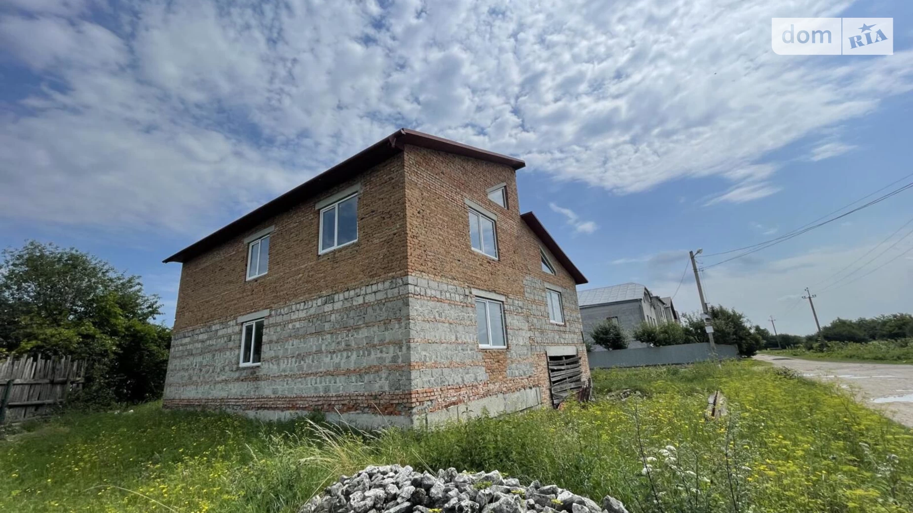 Продается дом на 2 этажа 380 кв. м с камином, цена: 60000 $ - фото 4
