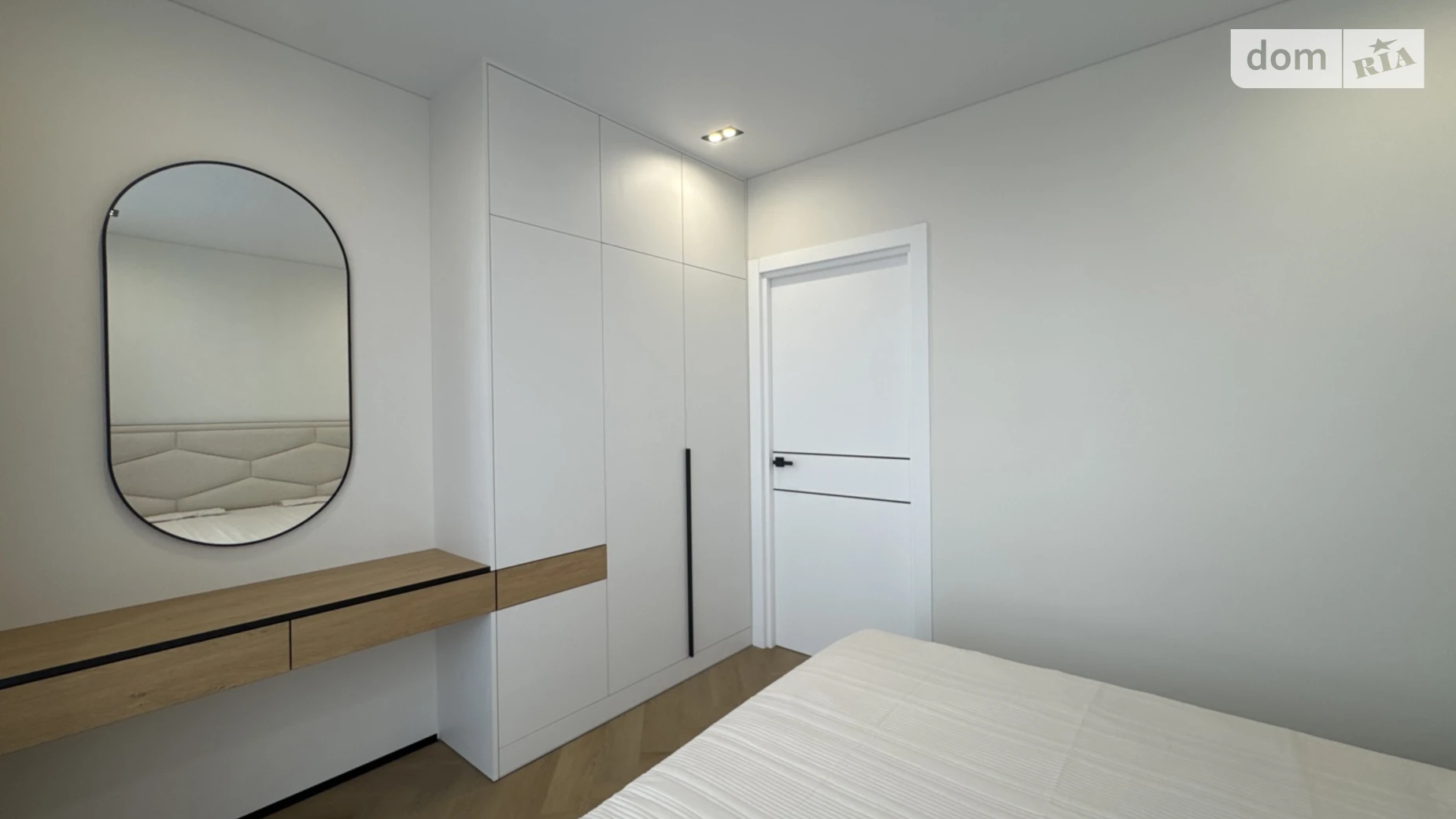 Продается 1-комнатная квартира 49 кв. м в Ивано-Франковске, бул. Южный - фото 5