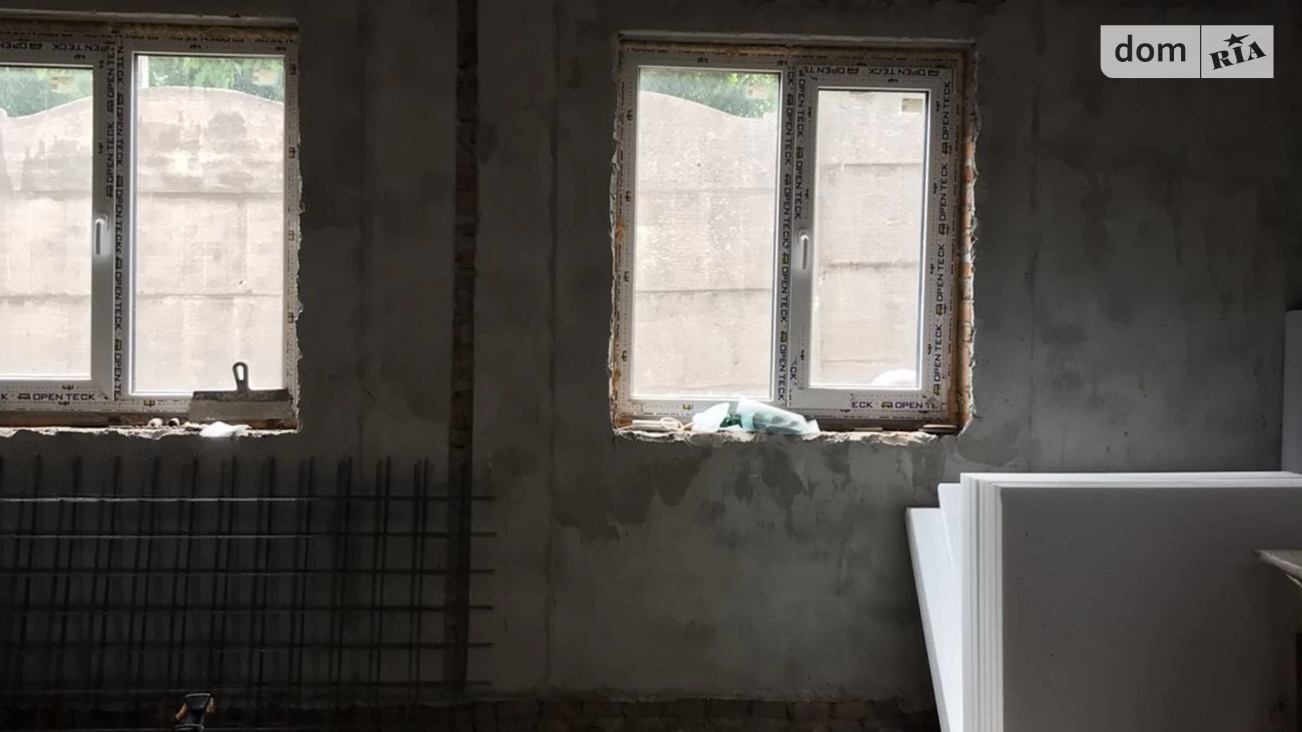 Продается дом на 2 этажа 74 кв. м с бассейном, цена: 42000 $ - фото 2