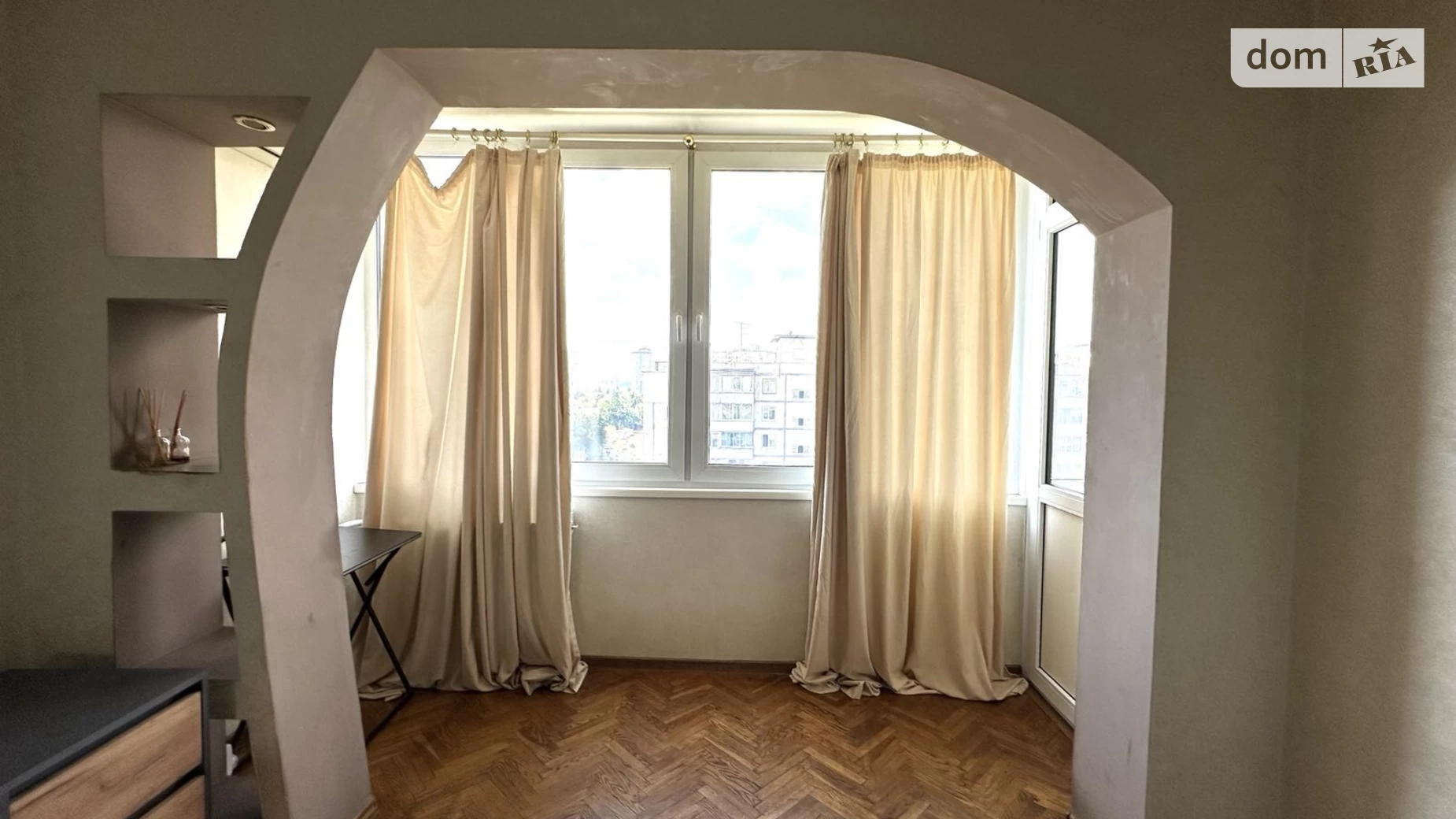 Продается 1-комнатная квартира 34 кв. м в Киеве, ул. Березняковская, 14 - фото 4