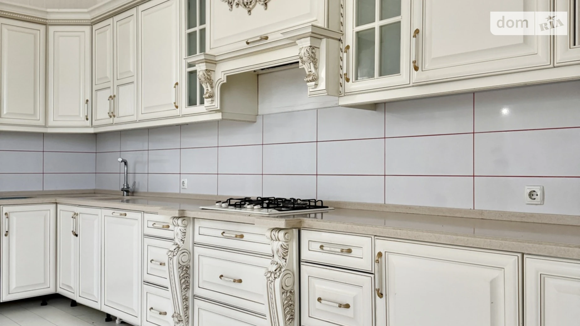 Продается одноэтажный дом 380 кв. м с мансардой, цена: 250000 $ - фото 5