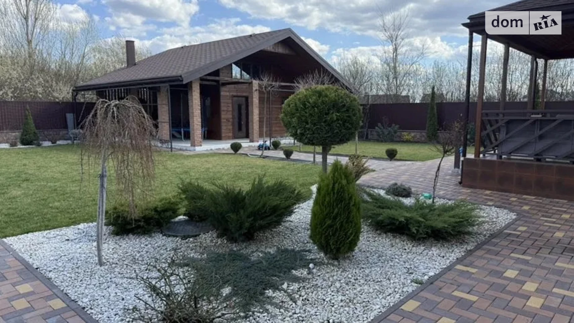 Продается дом на 2 этажа 145 кв. м с камином, цена: 264000 $ - фото 3