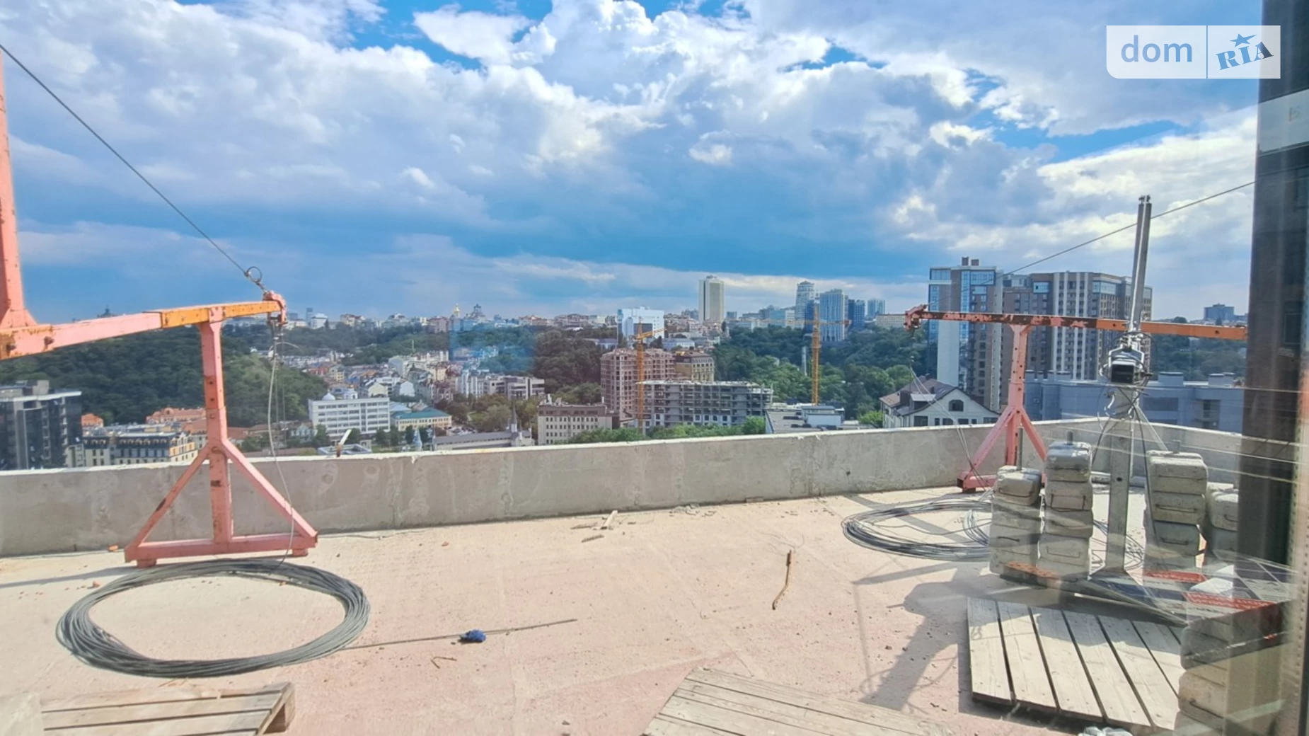 Продается 3-комнатная квартира 127.84 кв. м в Киеве, ул. Олеговская, 36 - фото 2