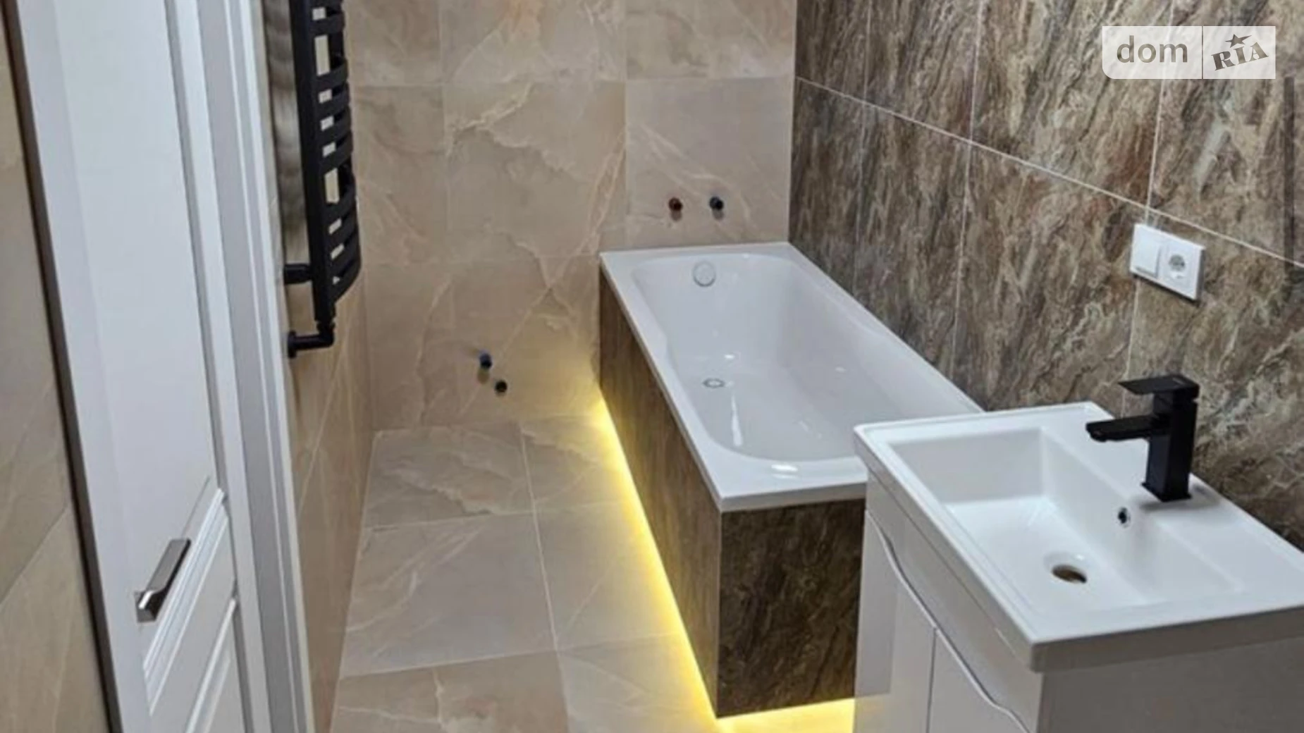 2-комнатная квартира 53 кв. м в Тернополе, ул. Смакулы, 8 - фото 3