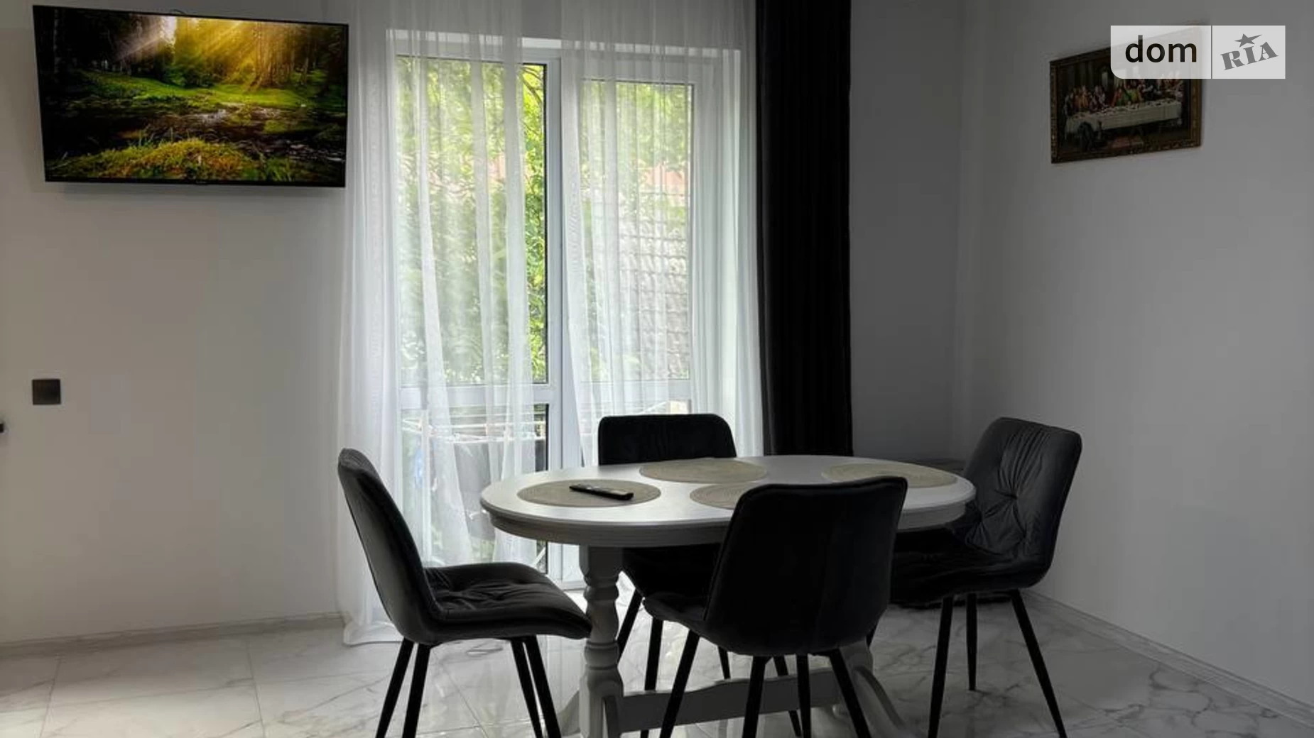 Продается 3-комнатная квартира 61 кв. м в Кременце, ул. Длинная, 52А - фото 2