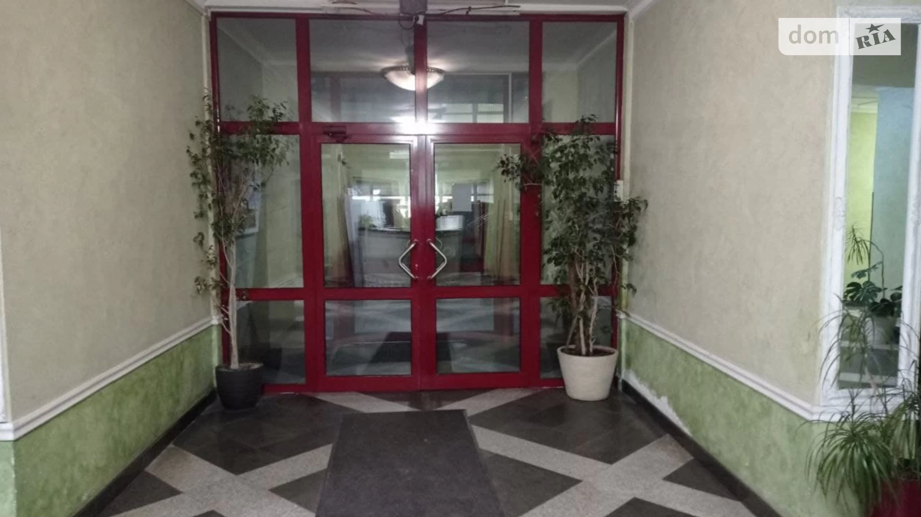 Сдается в аренду офис 70 кв. м в бизнес-центре, цена: 17000 грн - фото 2