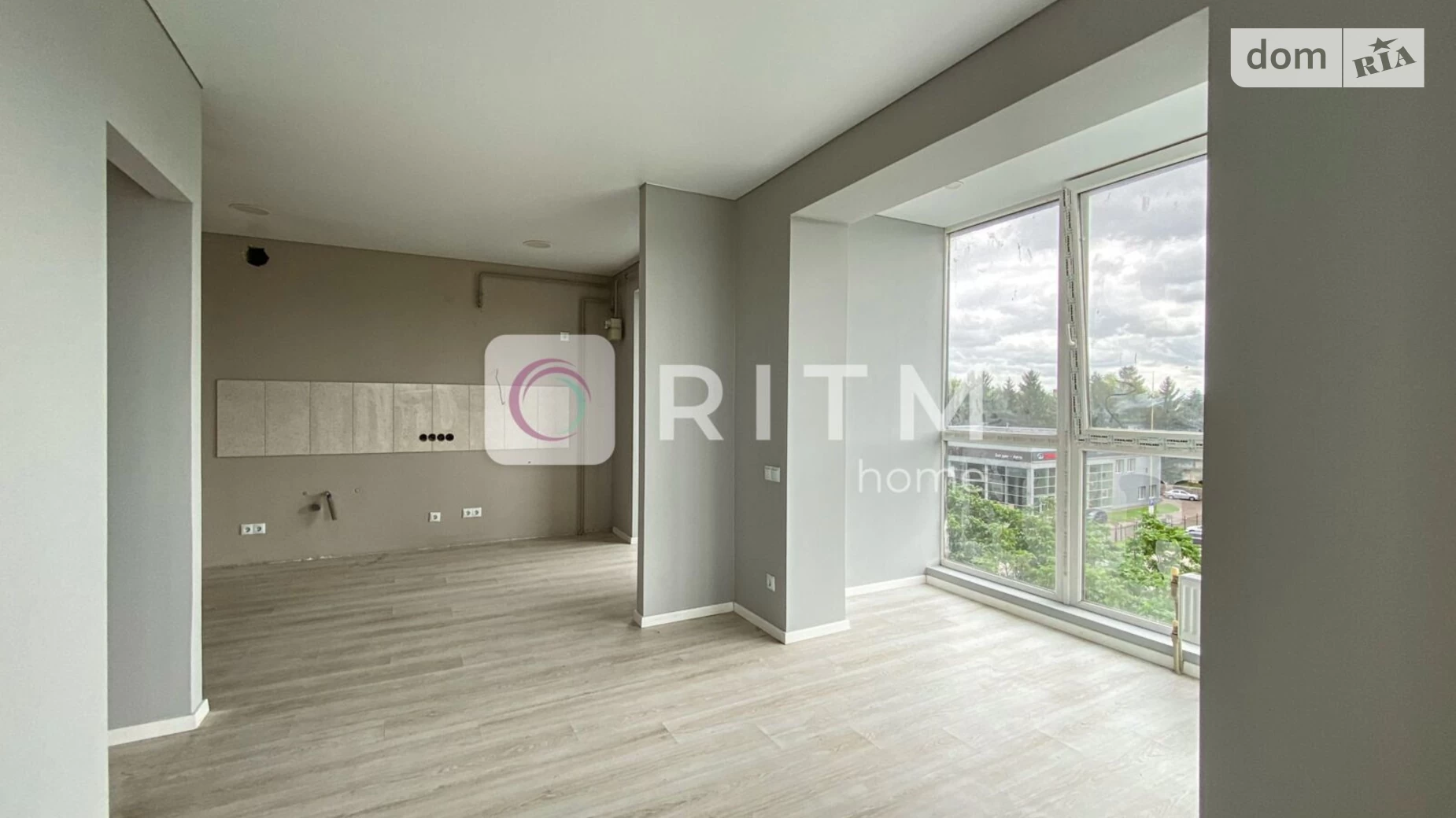 1-комнатная квартира 67 кв. м в Луцке, ул. Ровенская - фото 4