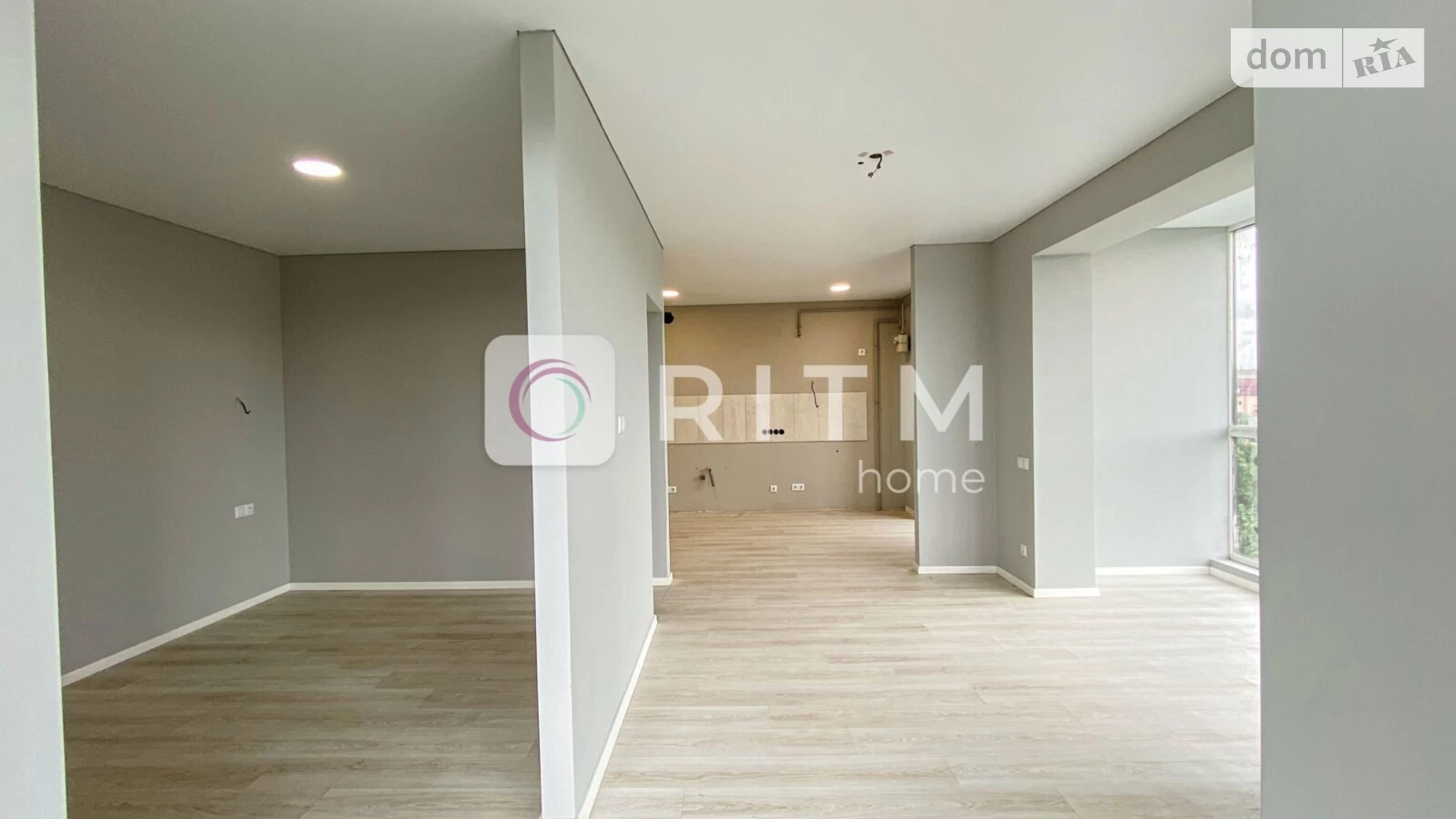 1-комнатная квартира 67 кв. м в Луцке, ул. Ровенская - фото 5