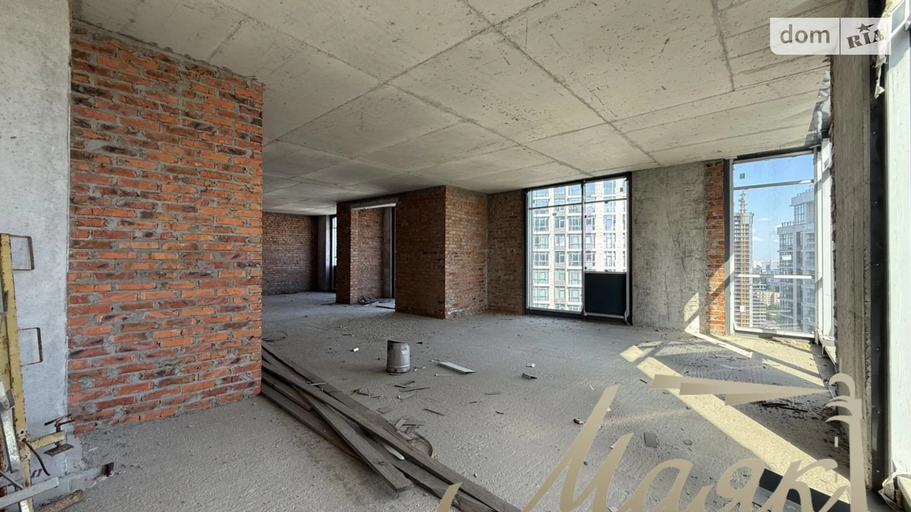 Продается 3-комнатная квартира 104.97 кв. м в Киеве, ул. Андрея Верхогляда(Драгомирова) - фото 2