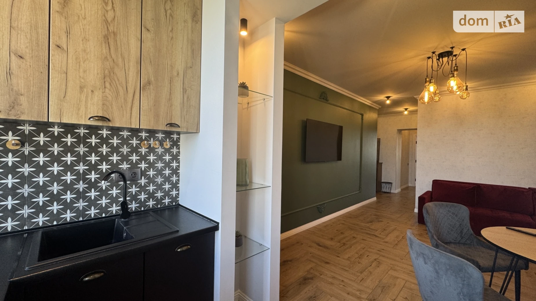 Продается 1-комнатная квартира 52 кв. м в Хмельницком, ул. Героев Крут, 4/1Б - фото 2