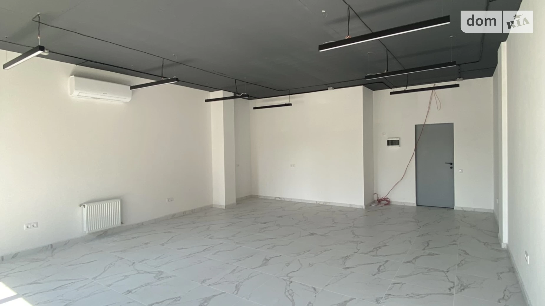 Сдается в аренду офис 48 кв. м в бизнес-центре, цена: 500 $ - фото 3