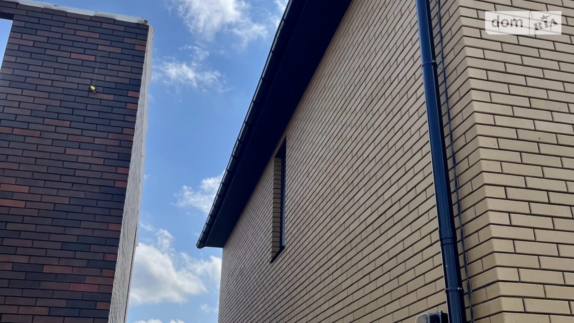 Продается дом на 2 этажа 125 кв. м с мансардой, цена: 92000 $ - фото 2