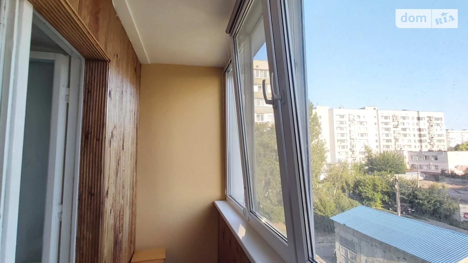 Продается 3-комнатная квартира 68.7 кв. м в Белой Церкви, ул. Героев Крут(Комсомольская) - фото 2