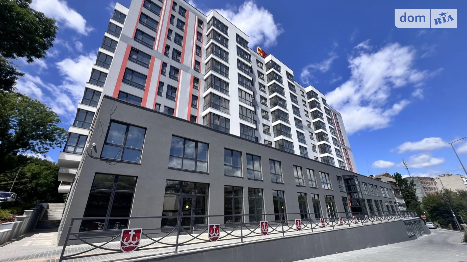 Продается 2-комнатная квартира 77.53 кв. м в Виннице, пл. Привокзальная, 30 - фото 2