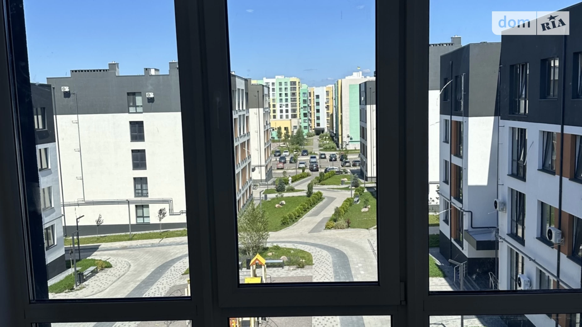 Продается 1-комнатная квартира 42 кв. м в Ровно, ул. Николая Боголюбова, 1 - фото 4