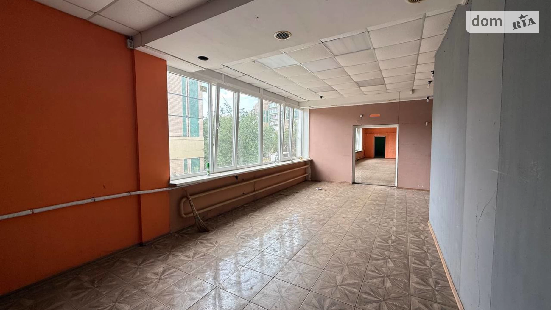 Сдается в аренду помещения свободного назначения 171 кв. м в 3-этажном здании, цена: 15000 грн - фото 2