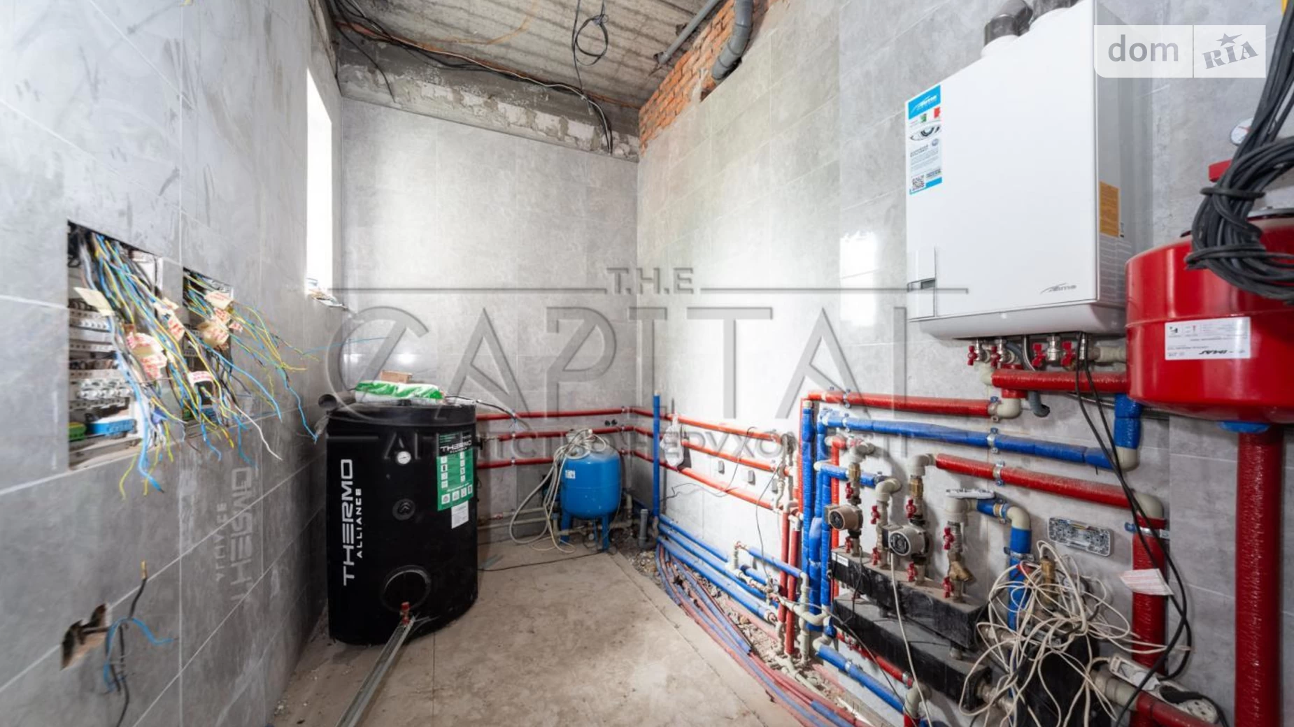 Продается дом на 2 этажа 363 кв. м с баней/сауной, цена: 190000 $ - фото 5