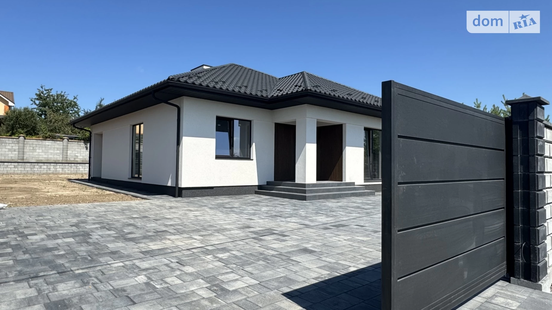 Продается одноэтажный дом 126 кв. м с гаражом, цена: 170000 $ - фото 3