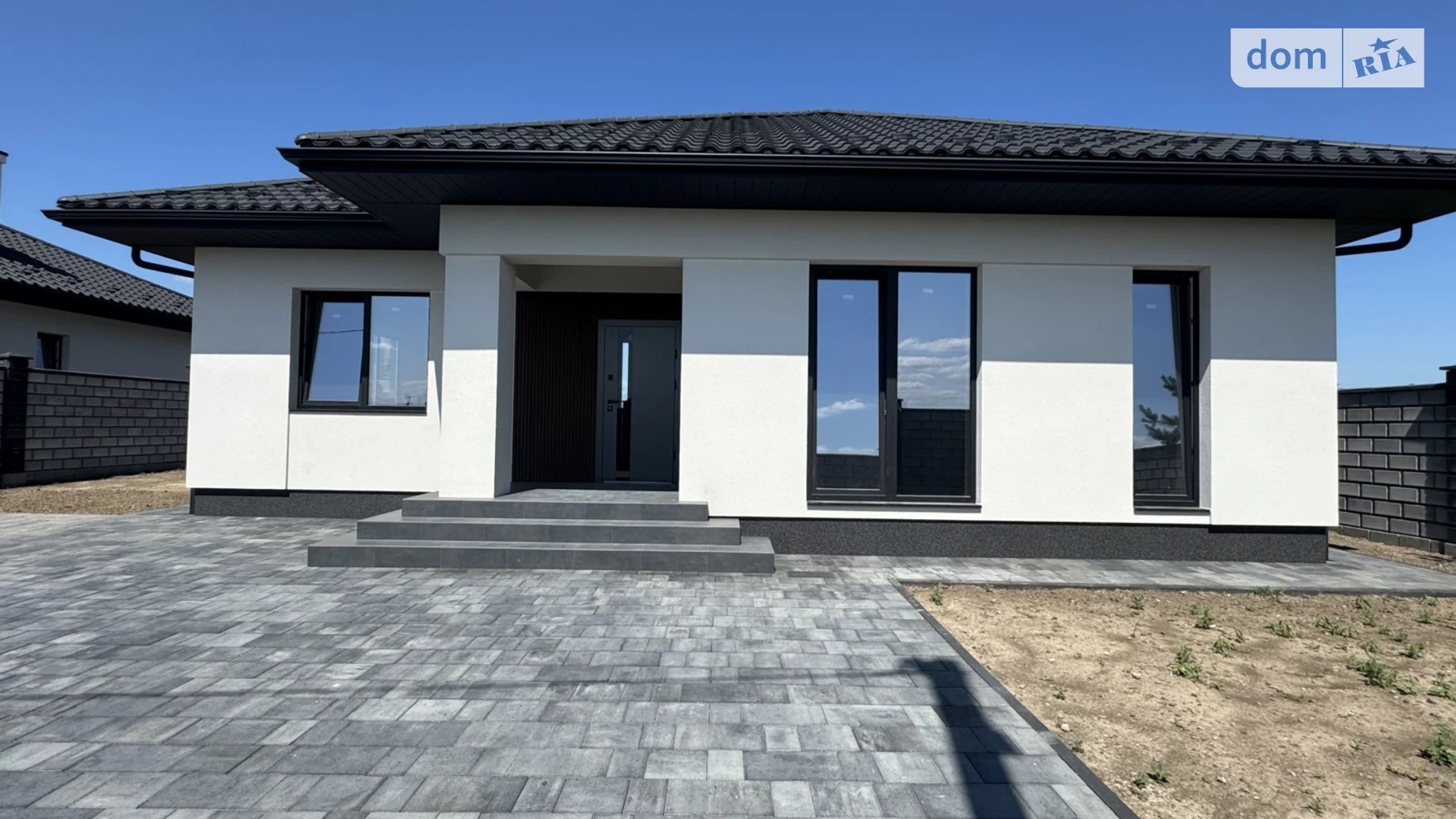 Продается одноэтажный дом 126 кв. м с гаражом, цена: 170000 $ - фото 4