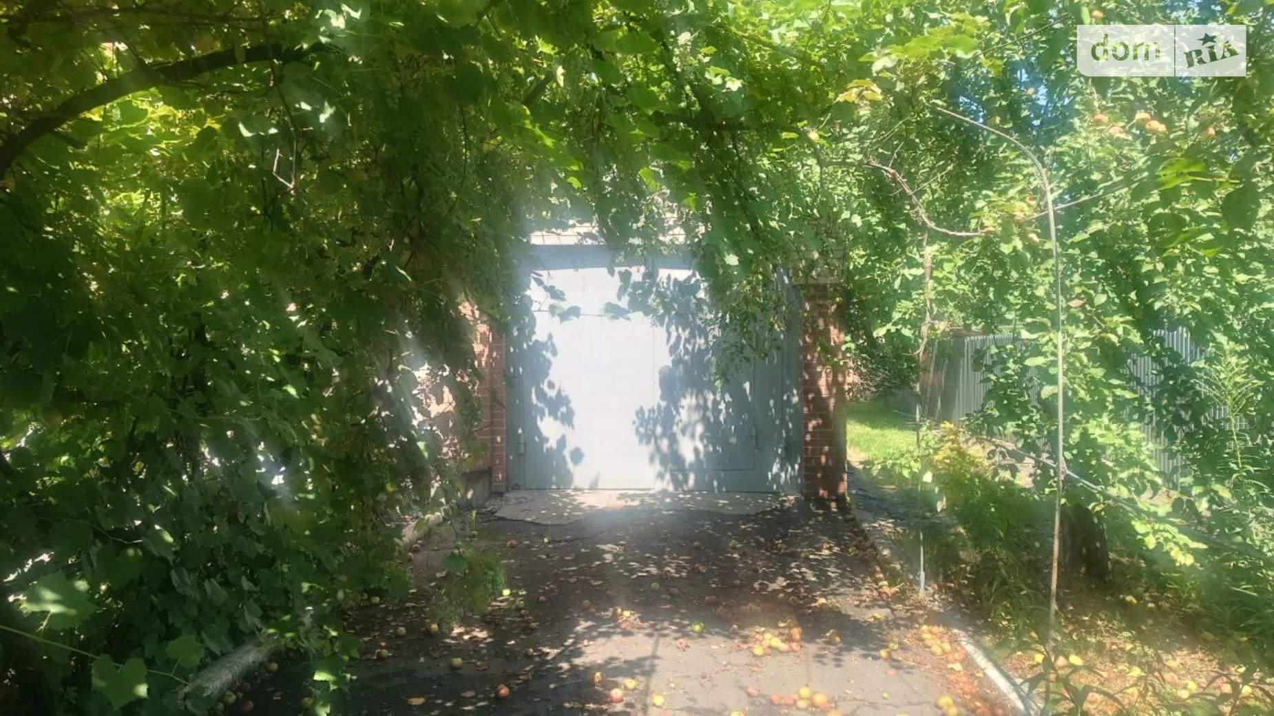 Продается дом на 2 этажа 311.8 кв. м с мебелью, цена: 60000 $ - фото 2