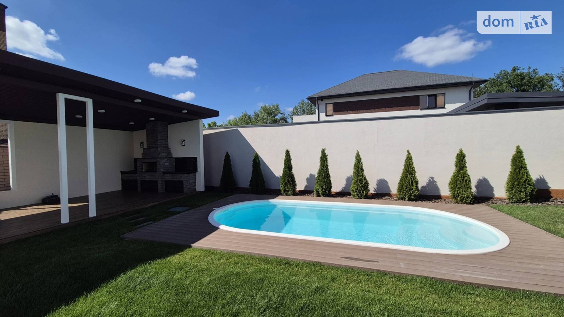 Продается дом на 2 этажа 250 кв. м с террасой, цена: 295000 $ - фото 2