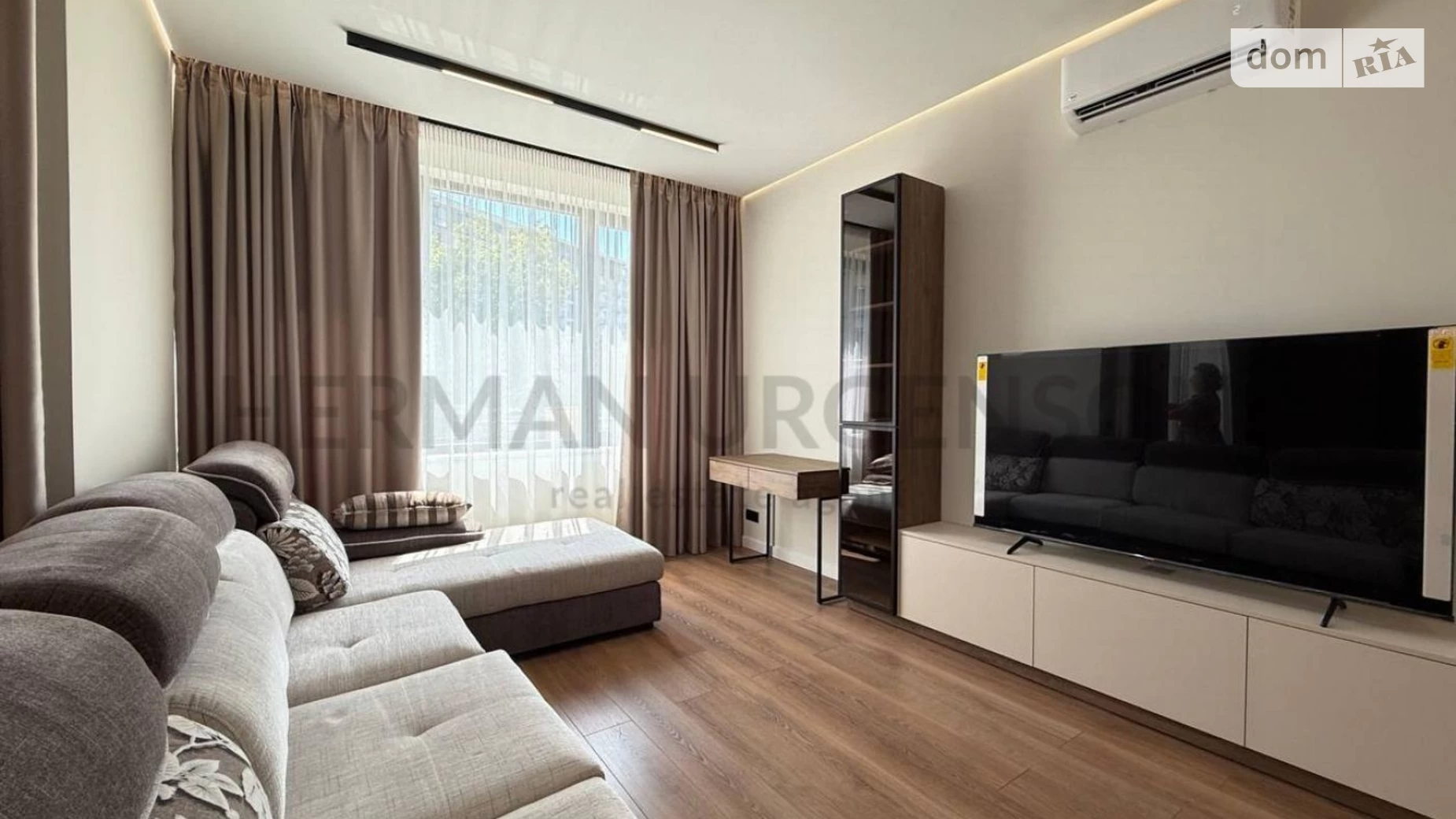 Продается 1-комнатная квартира 74 кв. м в Ужгороде, наб. Славянская, 25 - фото 3