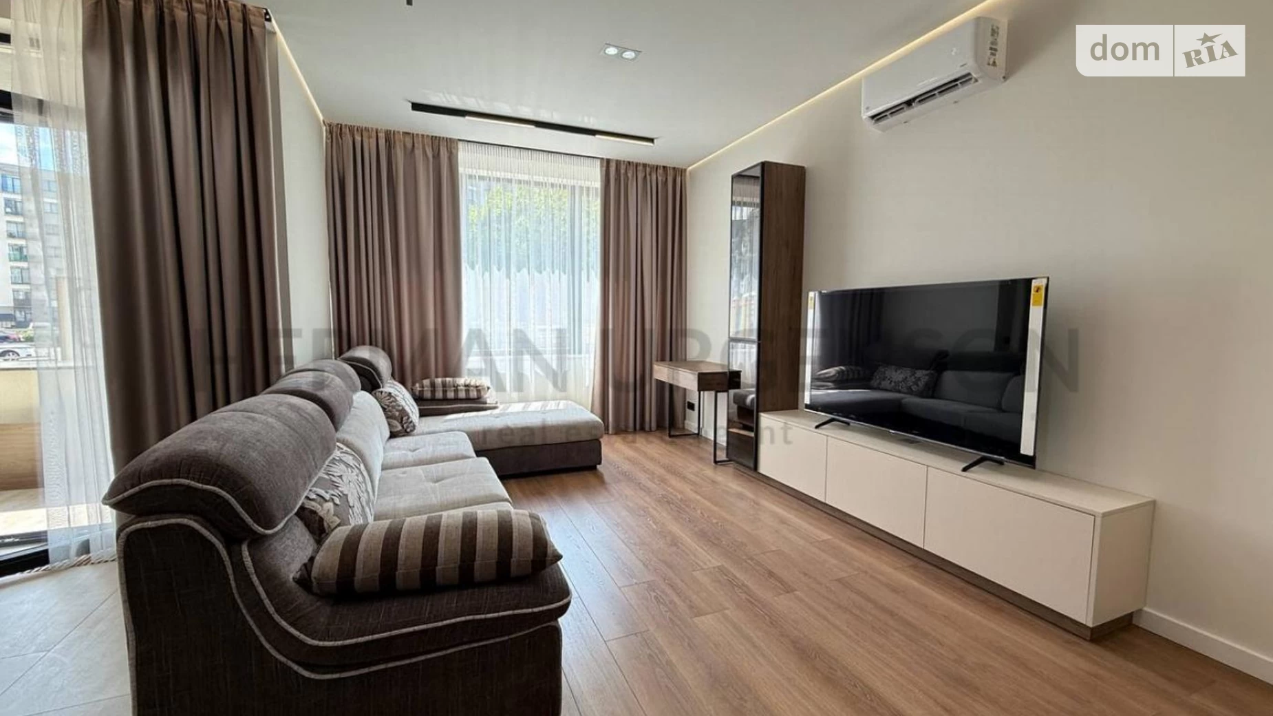 Продается 1-комнатная квартира 74 кв. м в Ужгороде, наб. Славянская, 25 - фото 4