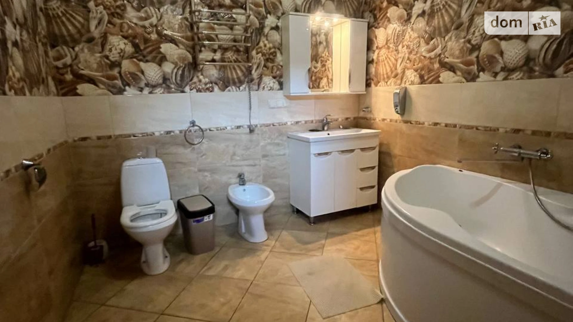 Продается дом на 2 этажа 311 кв. м с бассейном, цена: 145000 $ - фото 5