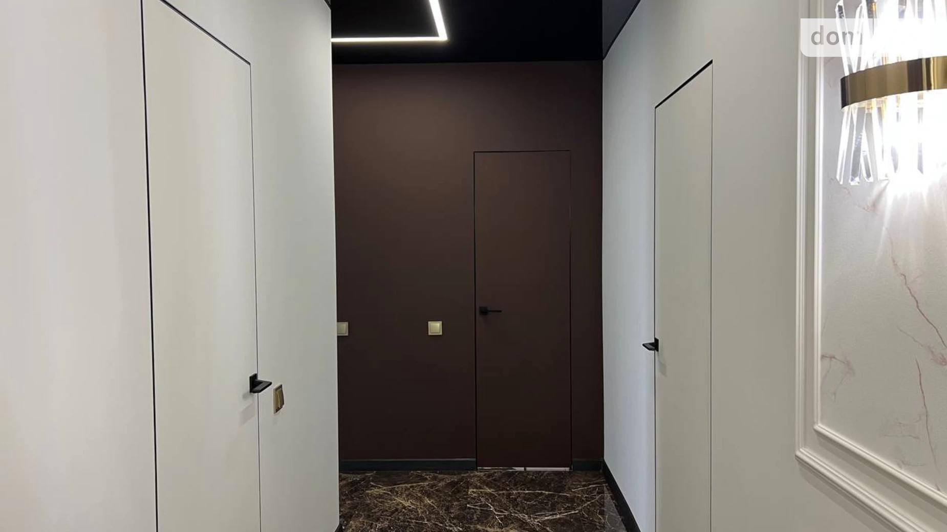 Продается 2-комнатная квартира 58 кв. м в Ивано-Франковске, ул. Андрея Мельника - фото 2