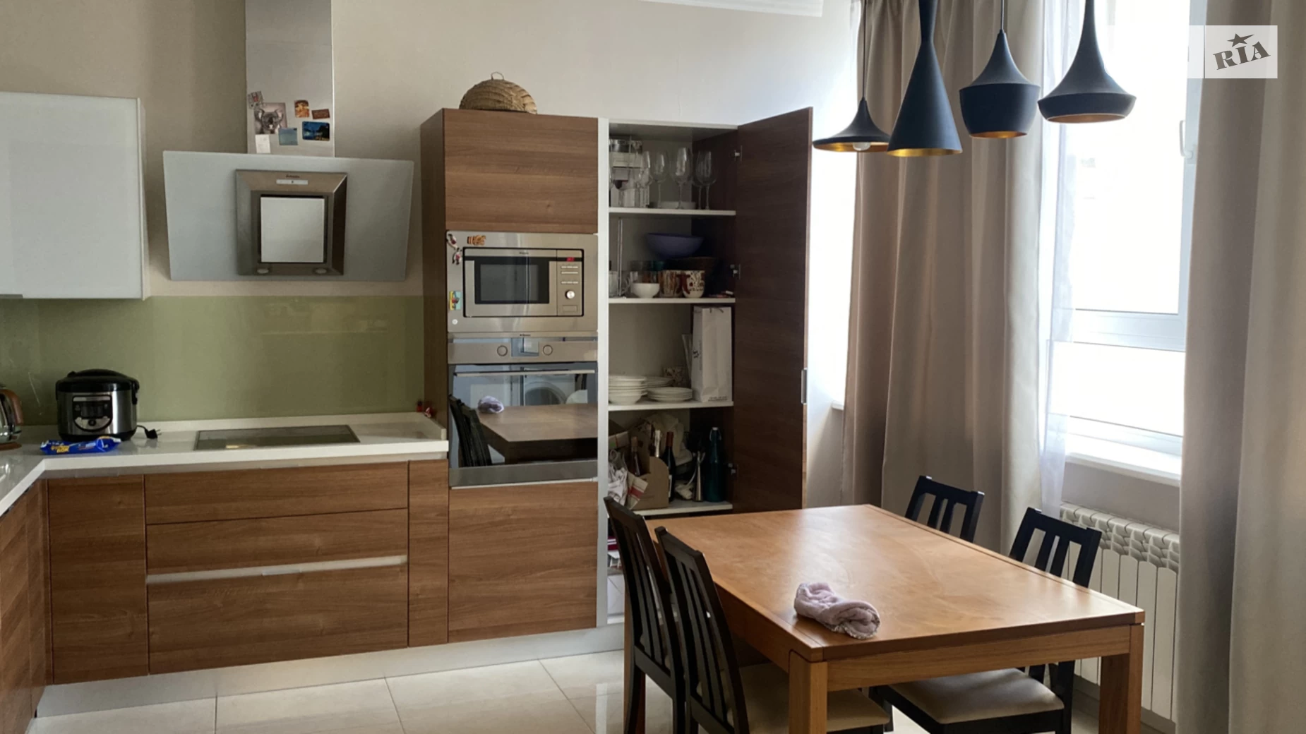 Продается 3-комнатная квартира 135 кв. м в Киеве, ул. Коновальца Евгения, 44А - фото 3