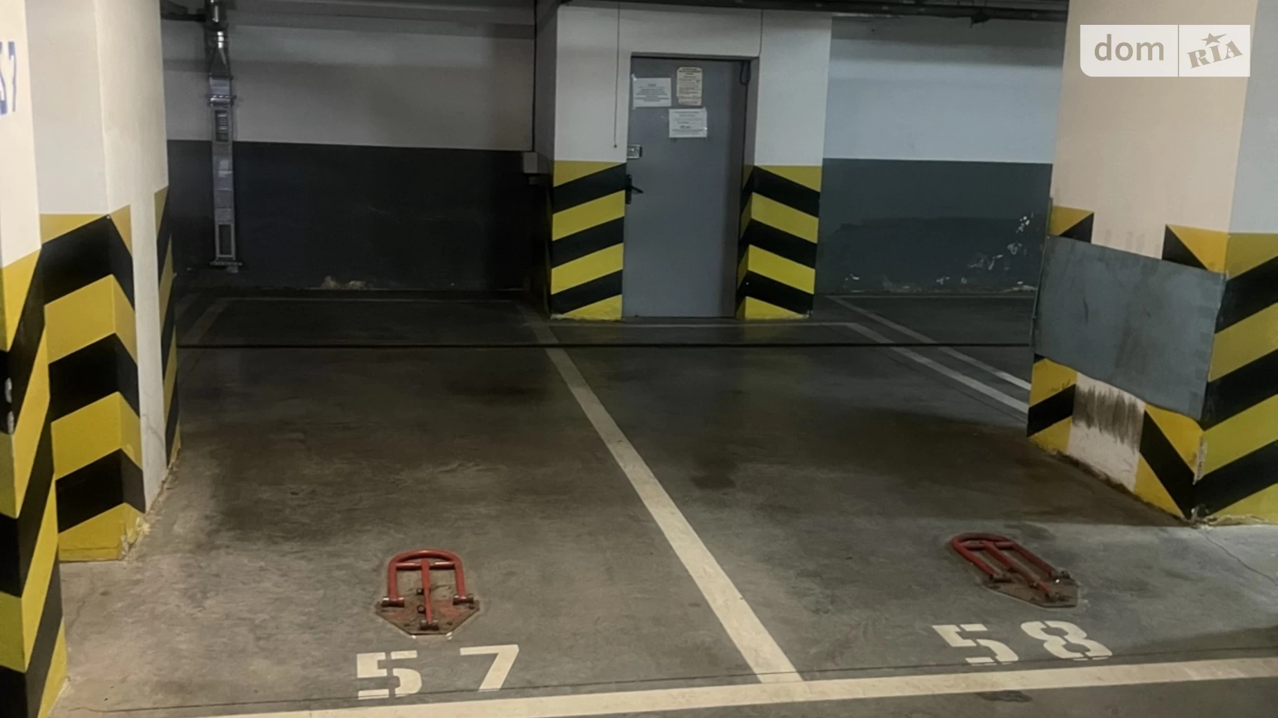 Продается подземный паркинг под легковое авто на 33.8 кв. м, цена: 32000 $ - фото 2