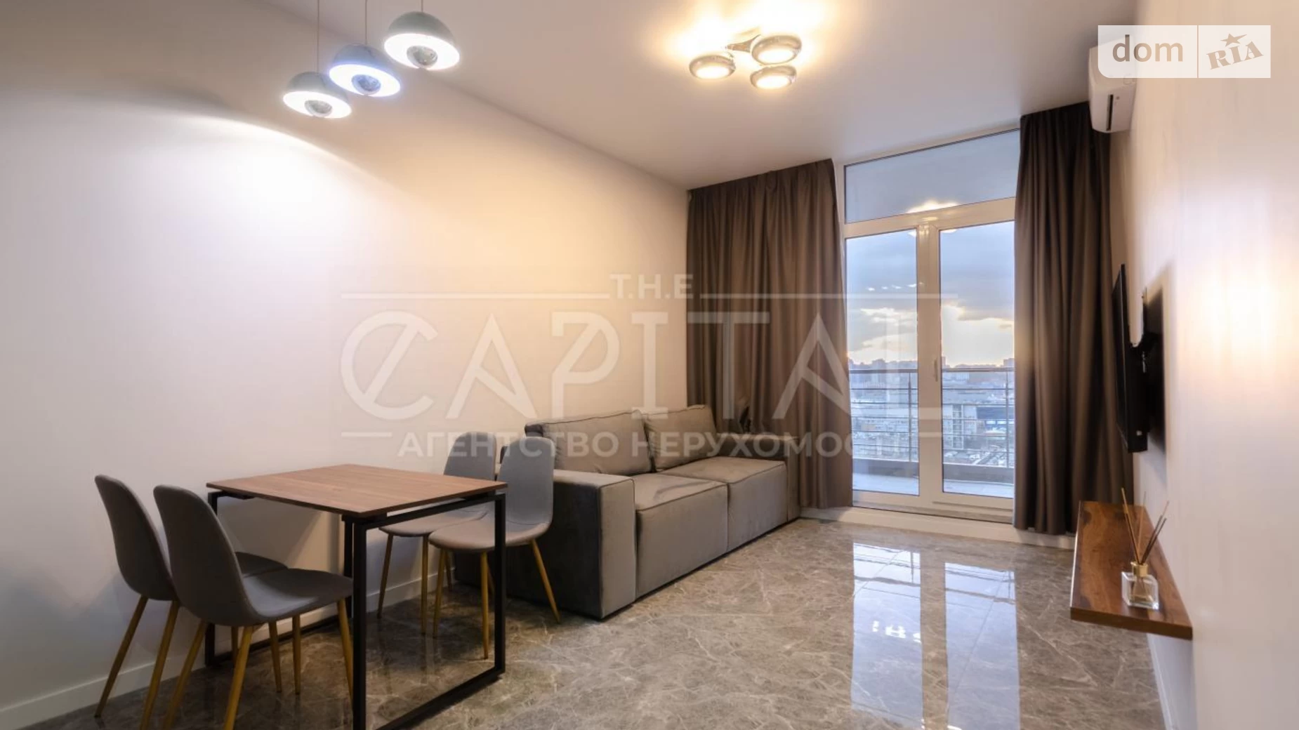 Продається 1-кімнатна квартира 52 кв. м у Києві, вул. Маккейна Джона, 7 - фото 2