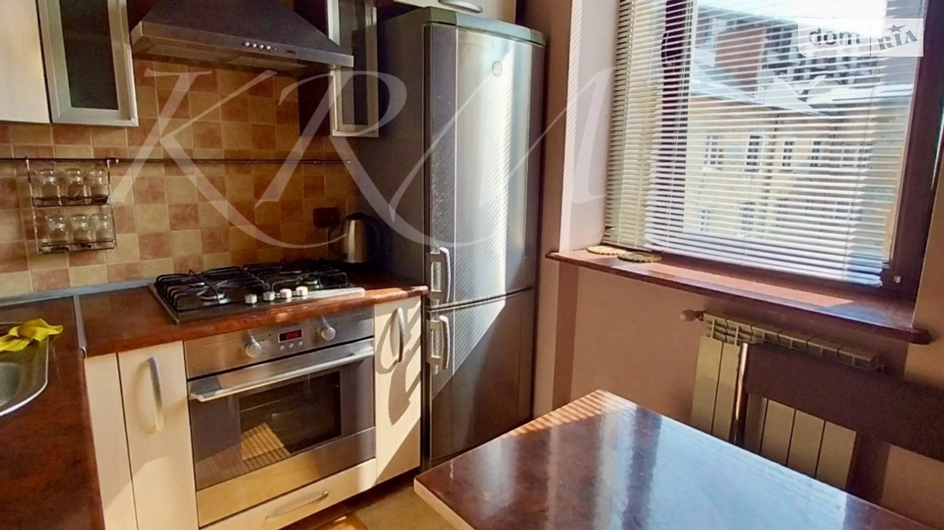 Продается 1-комнатная квартира 37 кв. м в Львове, ул. Грекова Генерала, 8 - фото 2