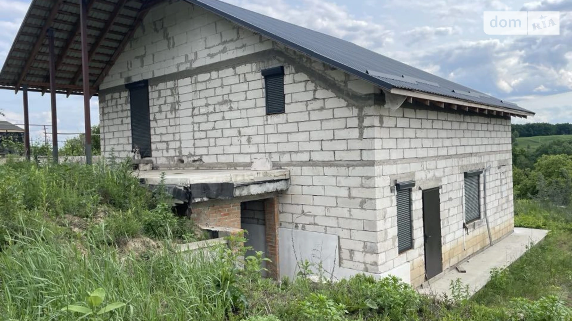 Продается дом на 2 этажа 180 кв. м с бассейном, цена: 150000 $ - фото 2