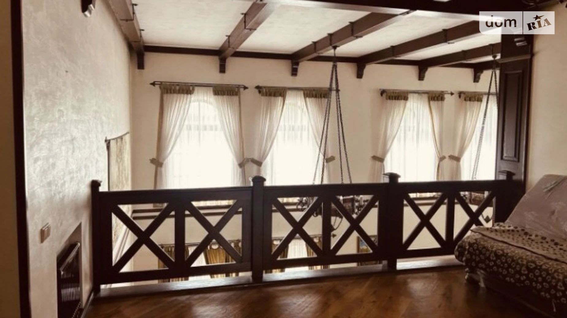 Продается дом на 3 этажа 500 кв. м с подвалом, цена: 550000 $ - фото 2