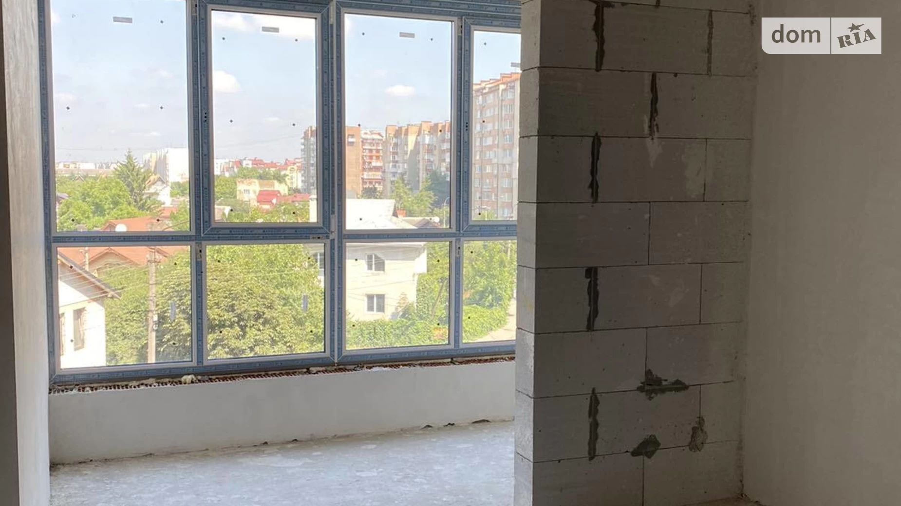 Продается 2-комнатная квартира 69.4 кв. м в Ивано-Франковске, ул. Ивасюка, 82 - фото 4