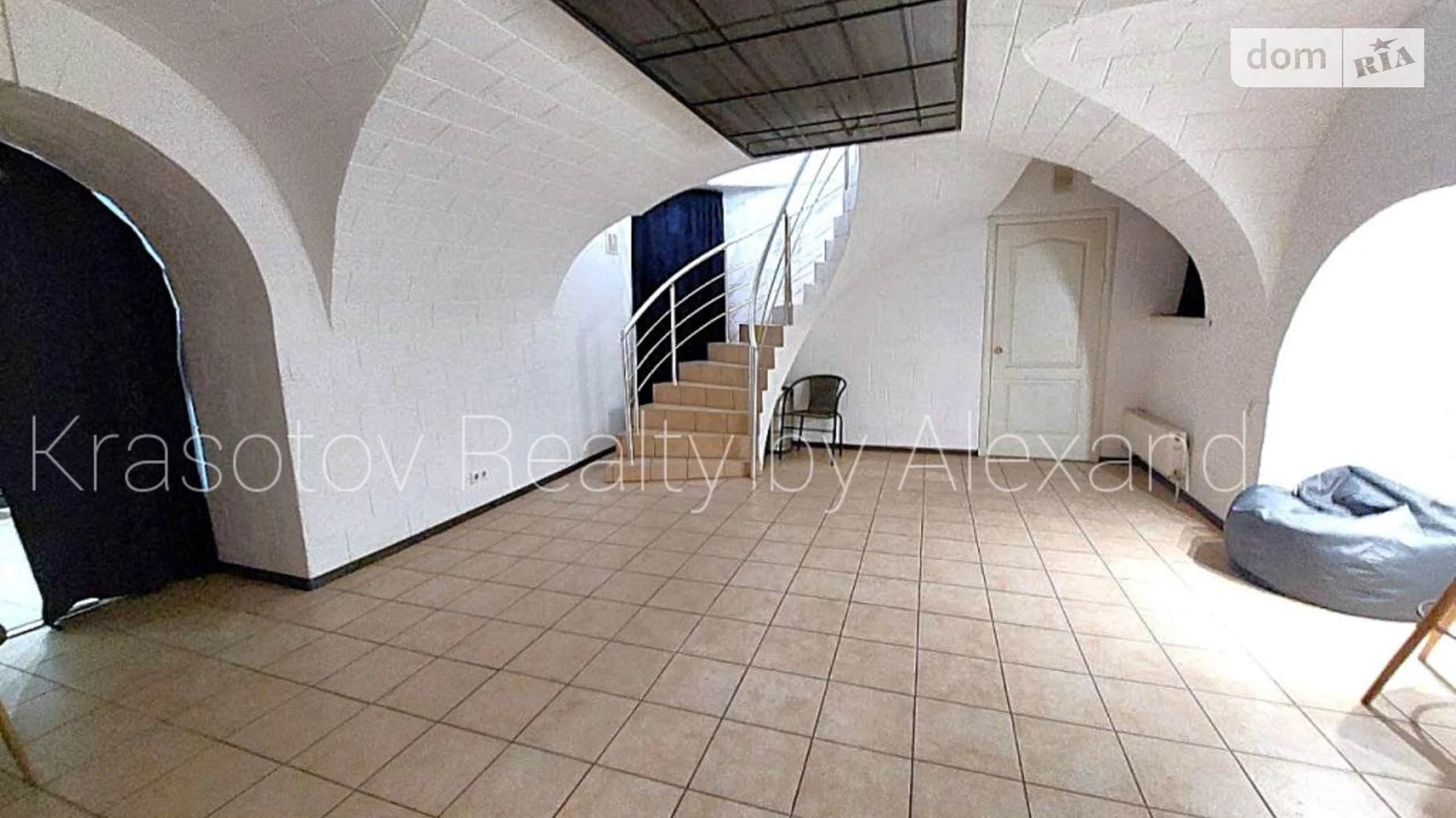 Сдается в аренду помещения свободного назначения 78 кв. м в 3-этажном здании, цена: 12000 грн - фото 4