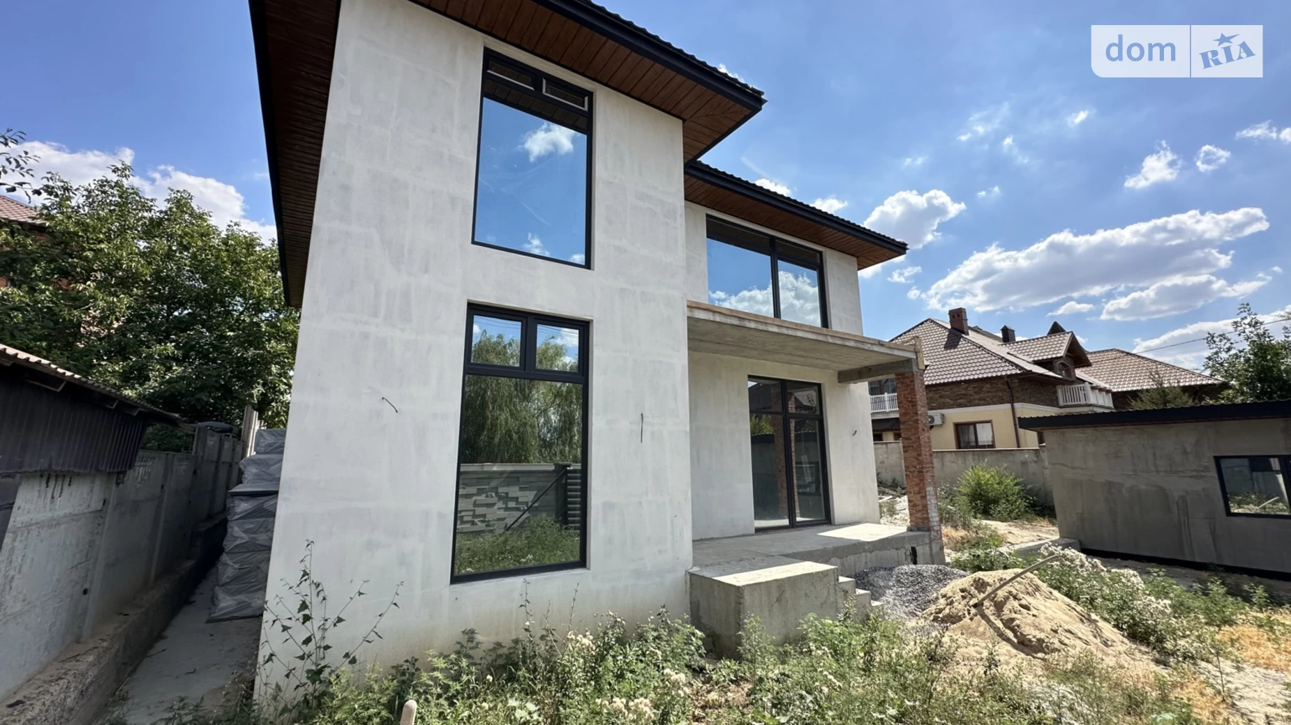 Продается дом на 2 этажа 180 кв. м с террасой, цена: 98000 $ - фото 2