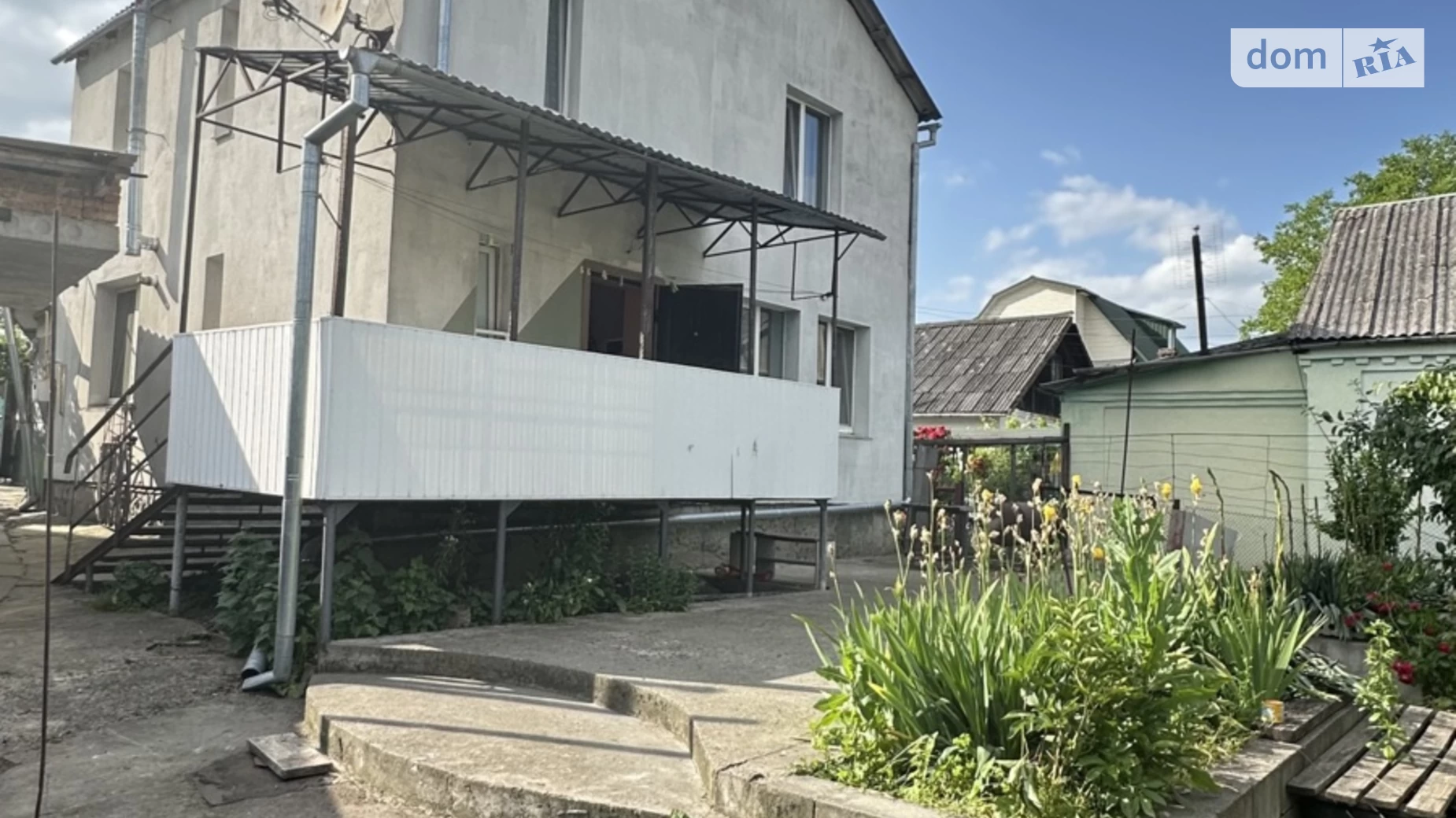 Продается дом на 2 этажа 120 кв. м с бассейном, цена: 135000 $ - фото 2