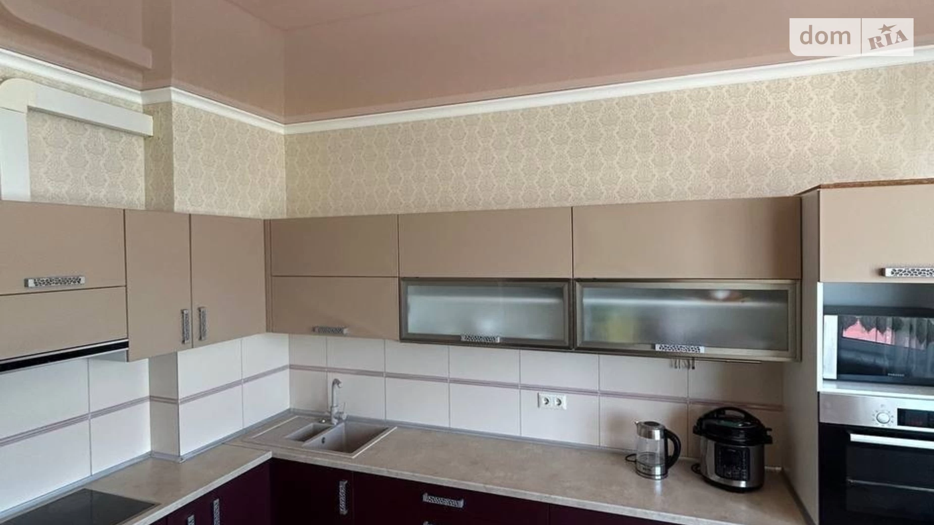 Здається в оренду 3-кімнатна квартира 77.5 кв. м у Одесі, вул. Середньофонтанська, 19Б - фото 2