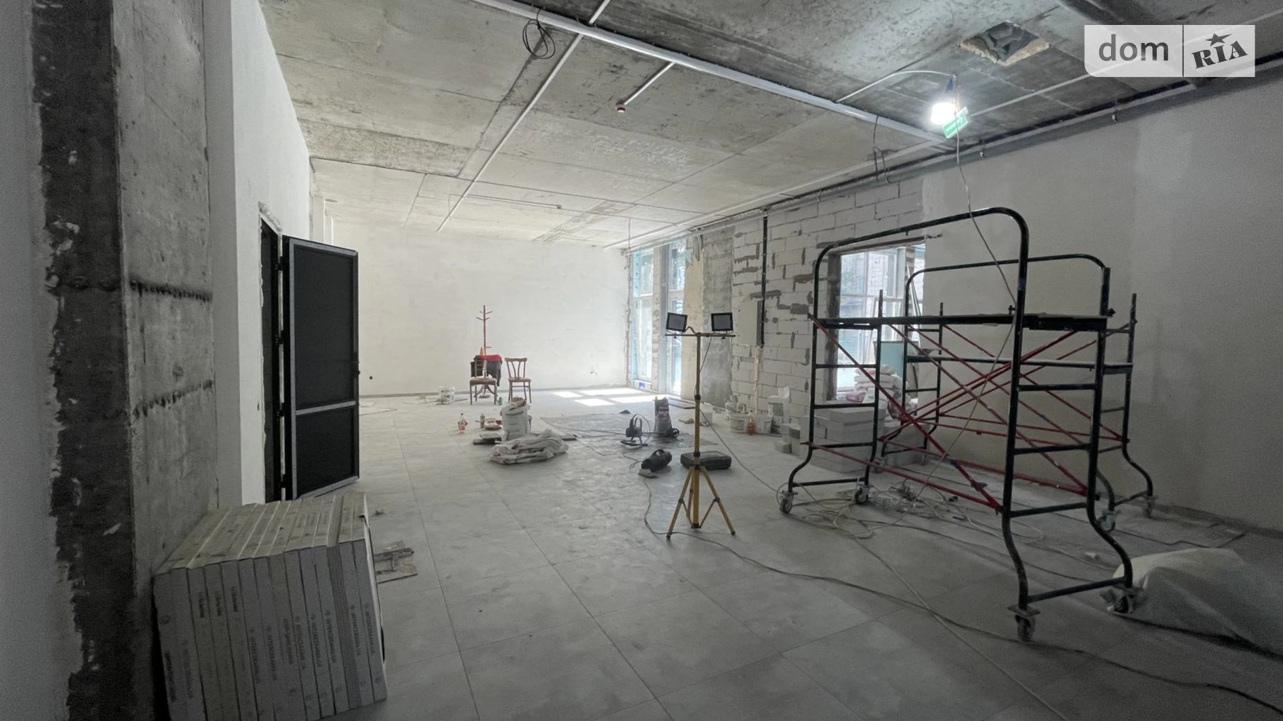 Сдается в аренду помещения свободного назначения 196 кв. м в 9-этажном здании, цена: 3920 $ - фото 5