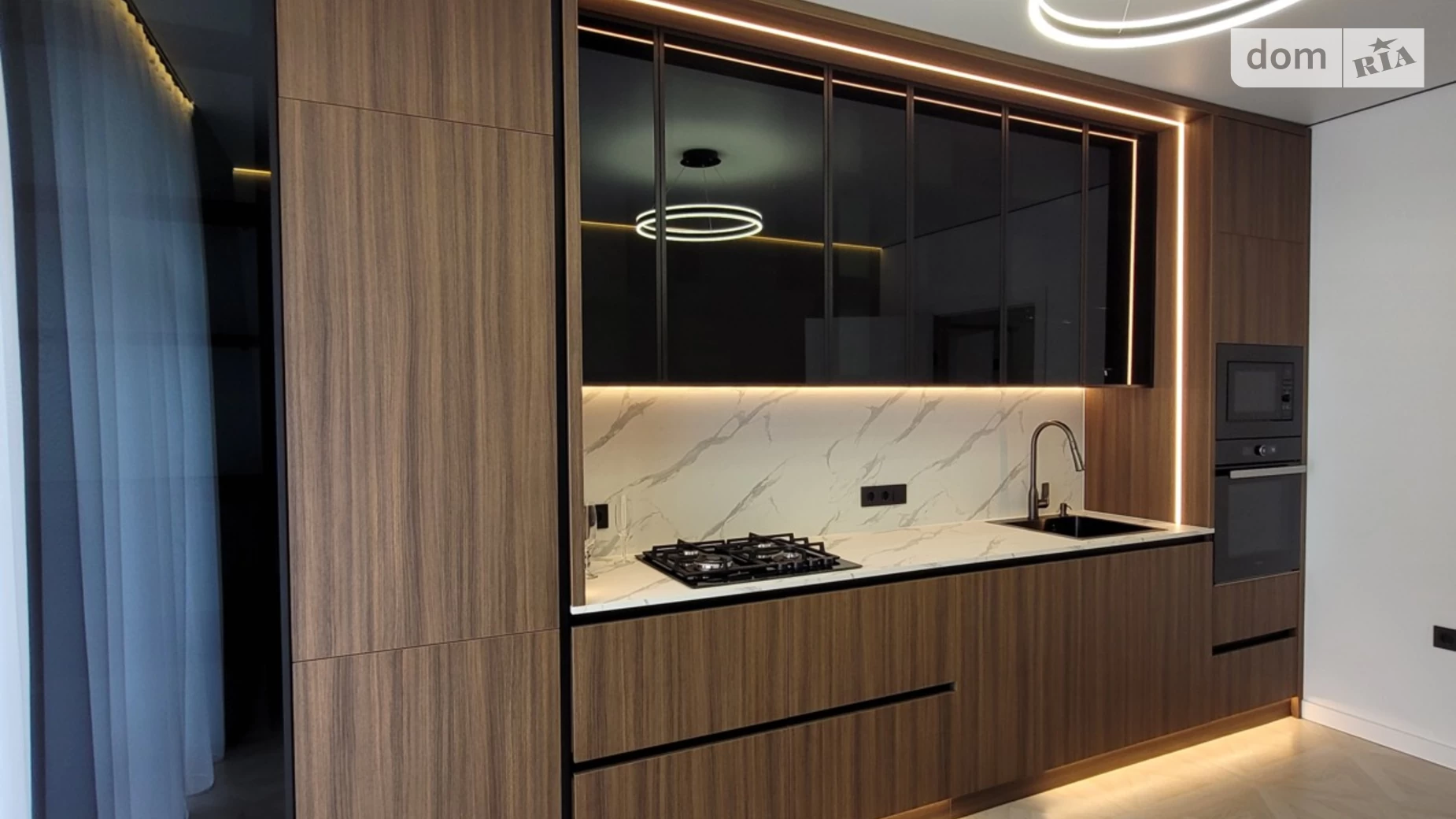 Продається 2-кімнатна квартира 67 кв. м у Крихівцях, вул. Слобідська, 9 - фото 2