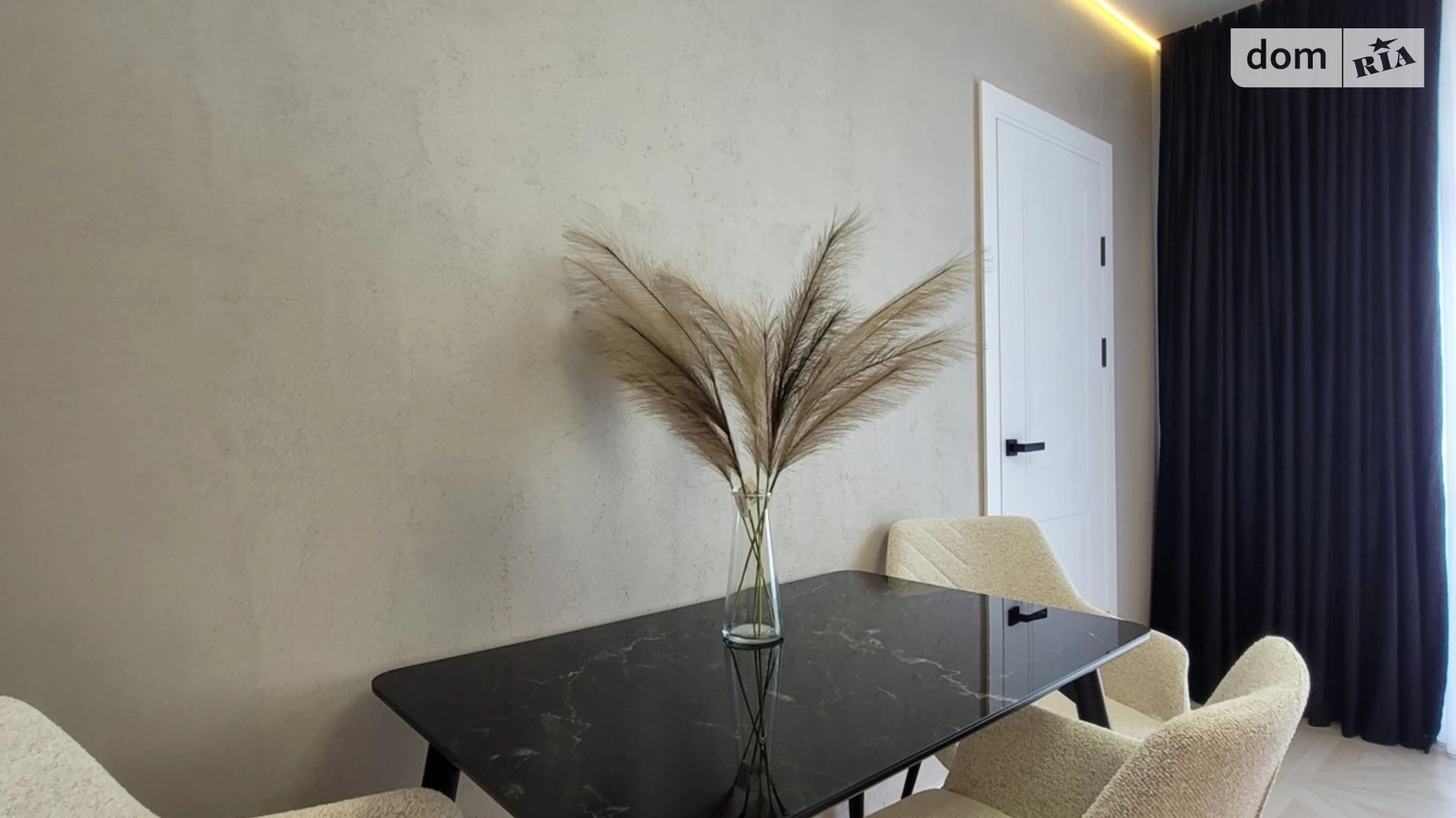 Продається 2-кімнатна квартира 67 кв. м у Крихівцях, вул. Слобідська, 9 - фото 3