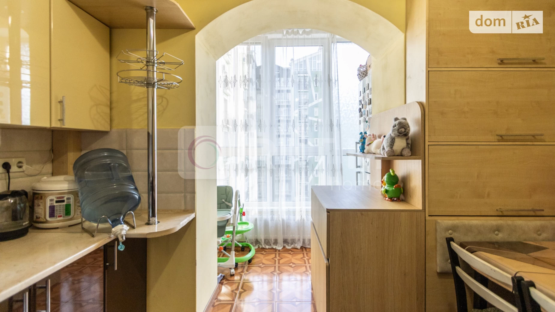 Продается 2-комнатная квартира 65.2 кв. м в Ивано-Франковске, ул. Целевича Юлиана - фото 4