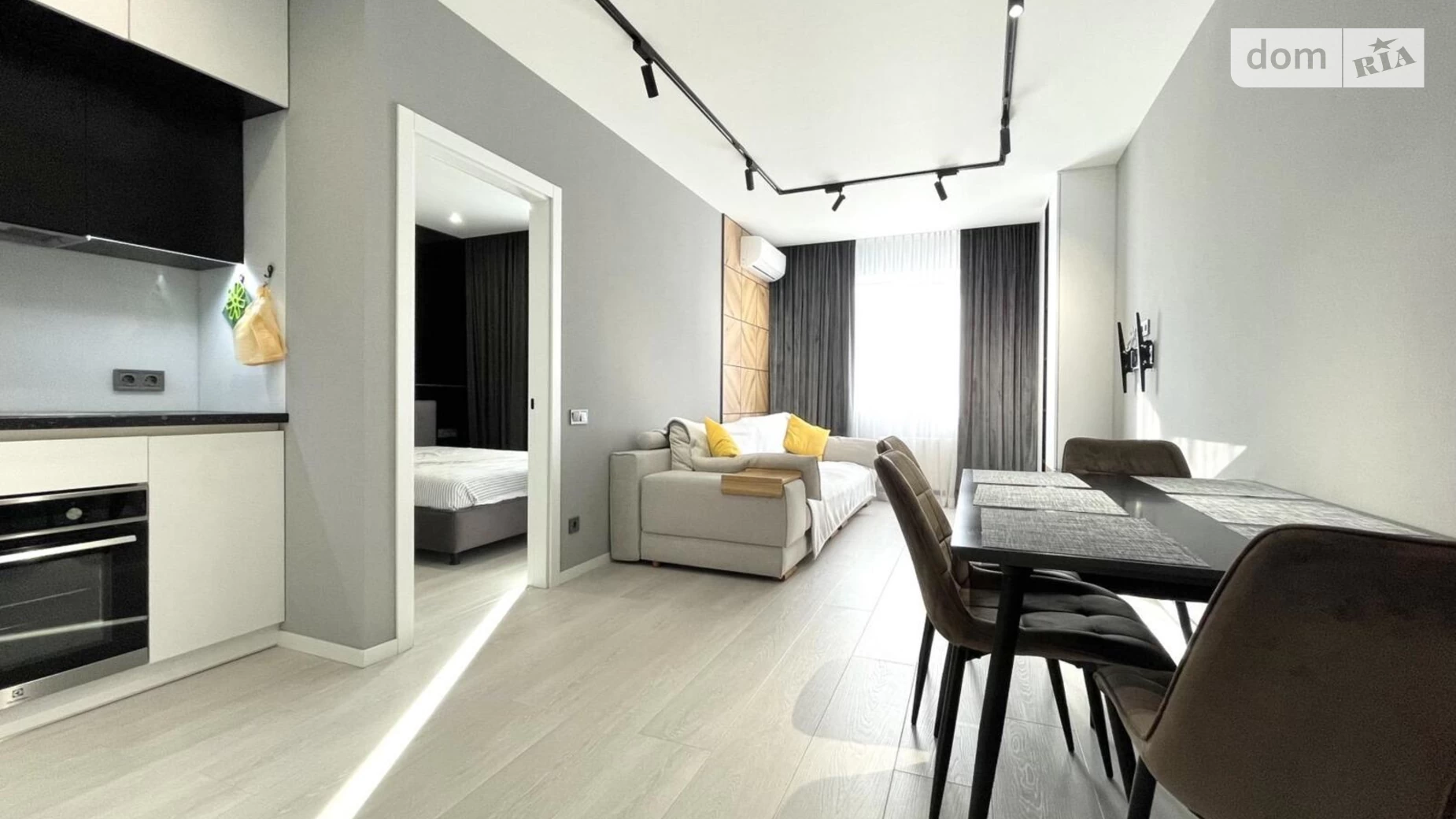 Продается 2-комнатная квартира 65 кв. м в Харькове, ул. Академика Павлова - фото 2