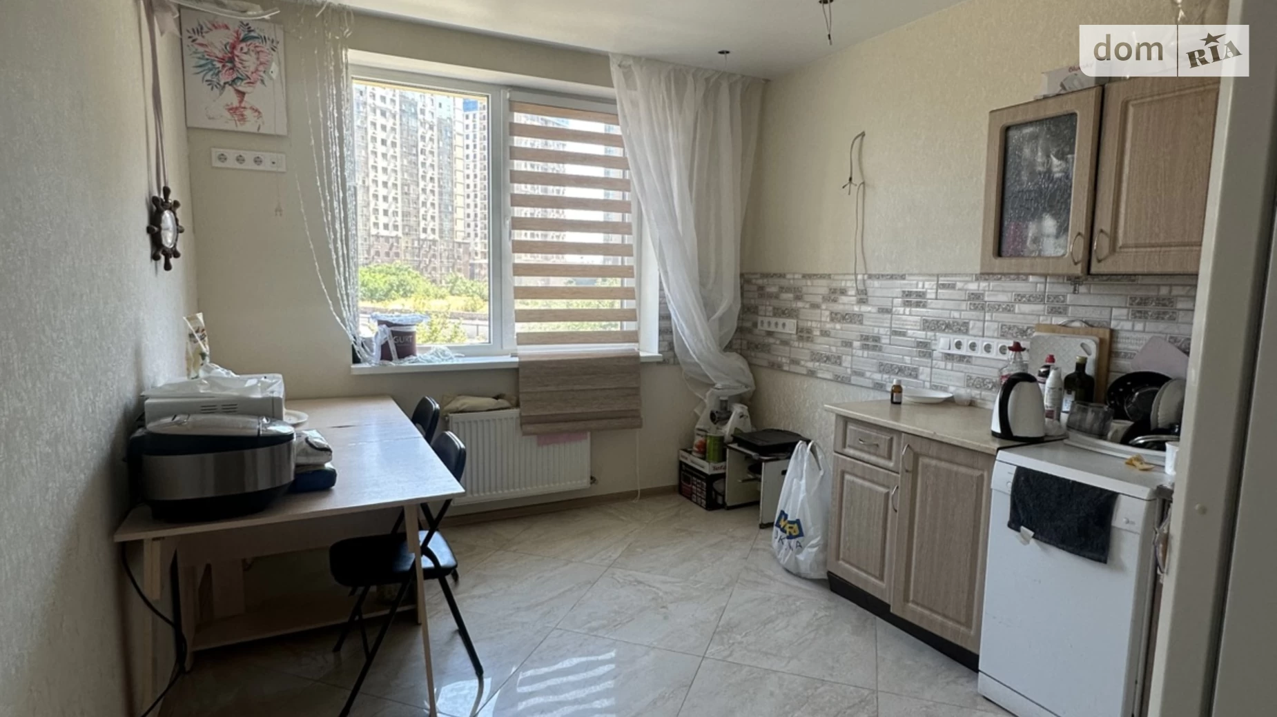 Продается 2-комнатная квартира 61 кв. м в Лиманке, ул. Жемчужная, 1Б - фото 2
